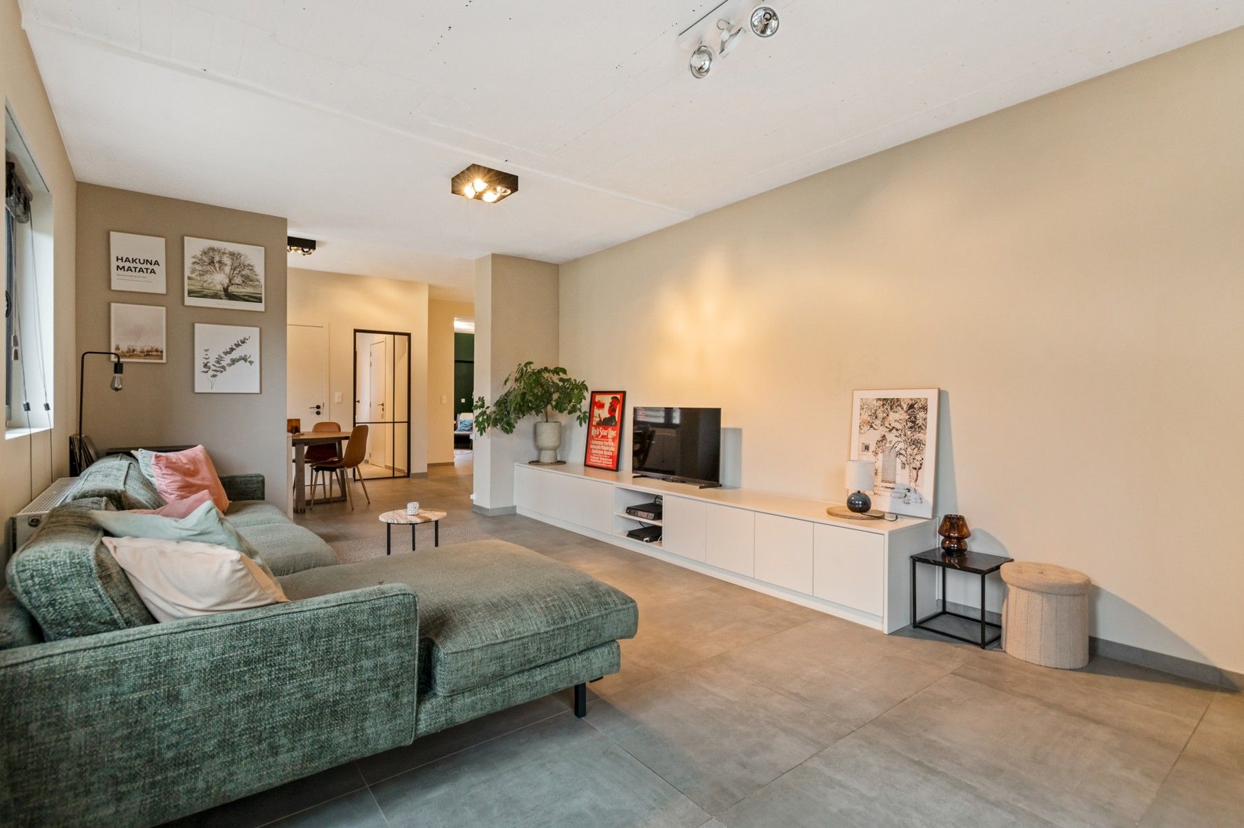 Charmant, stijlvol en hedendaags wonen op toplocatie foto 9