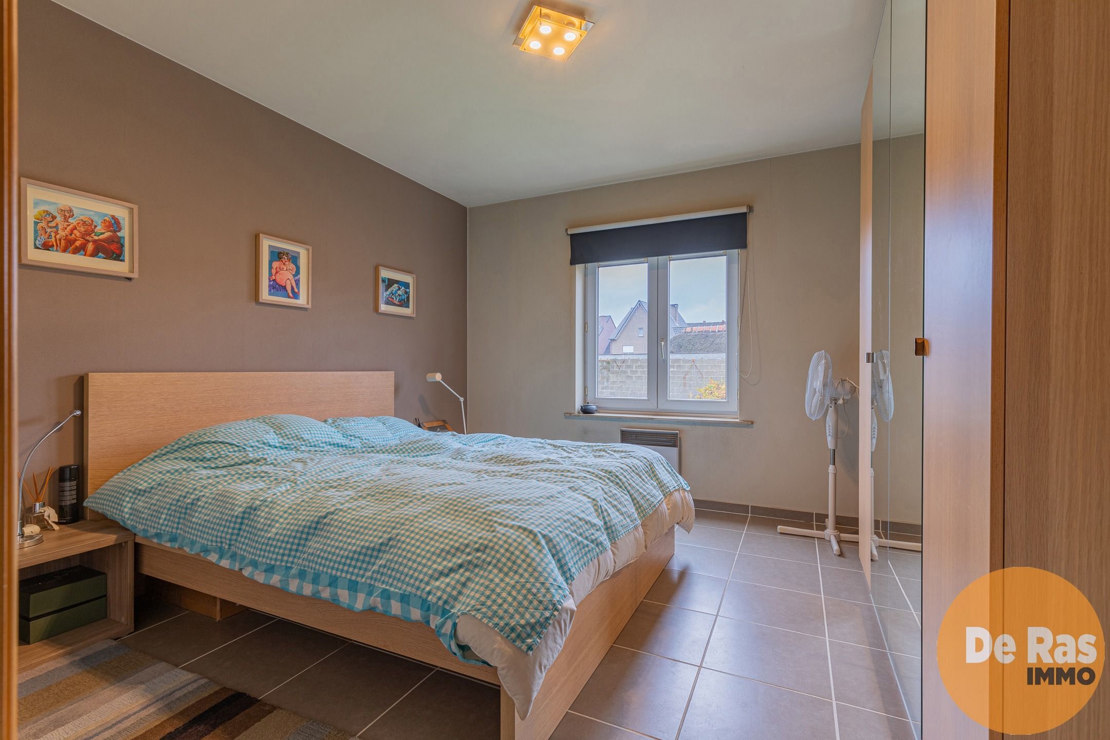 GIJZEGEM - centraal gelegen app met 2 slaapkamers! foto 5