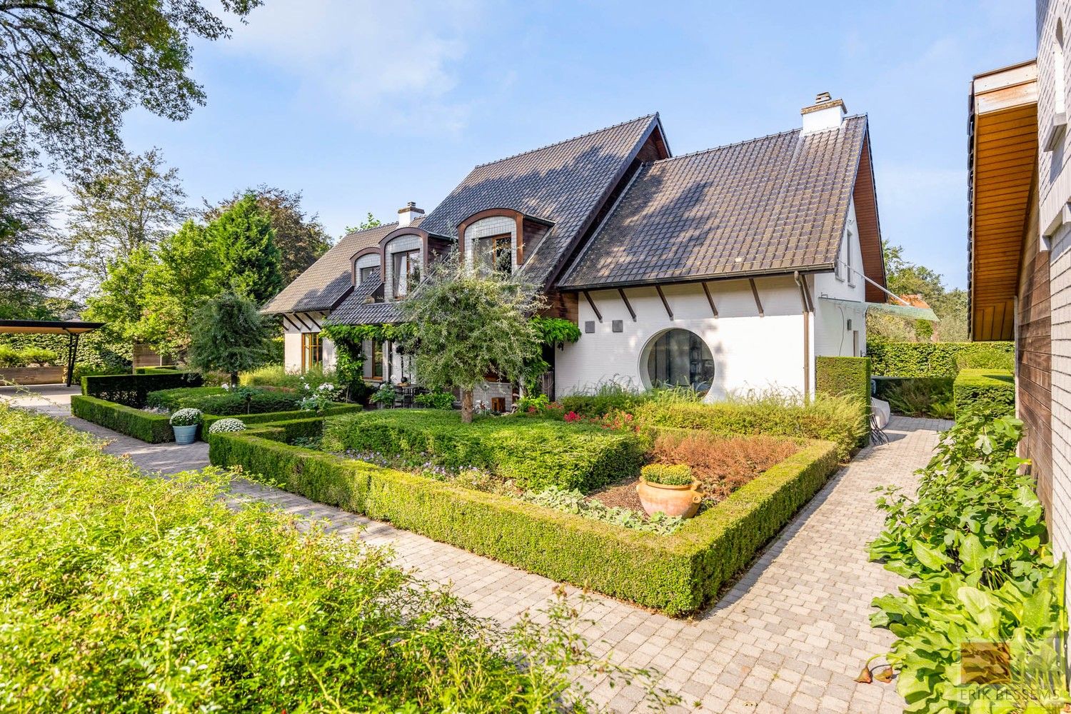 Bijzonder landhuis op bijzondere locatie grenzend aan Kattevennen en in de directe omgeving van Genk-Centrum foto 61