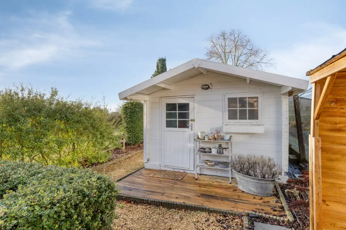 Instapklaar huis met 4 slaapkamers te koop in Anzegem foto 24