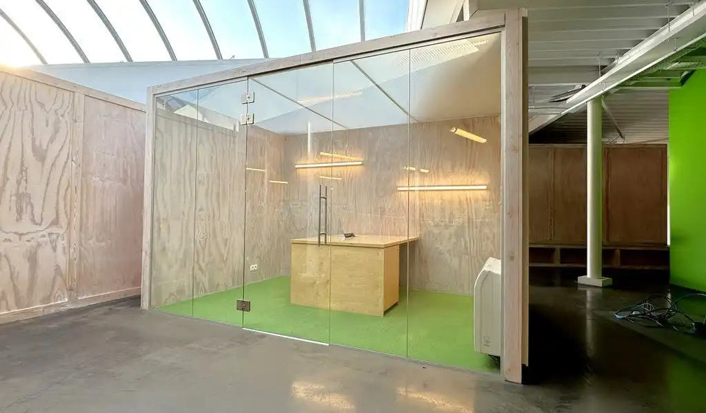 Kantoren te huur aan Kortrijksestw in Sint-Denijs-Westrem foto 11