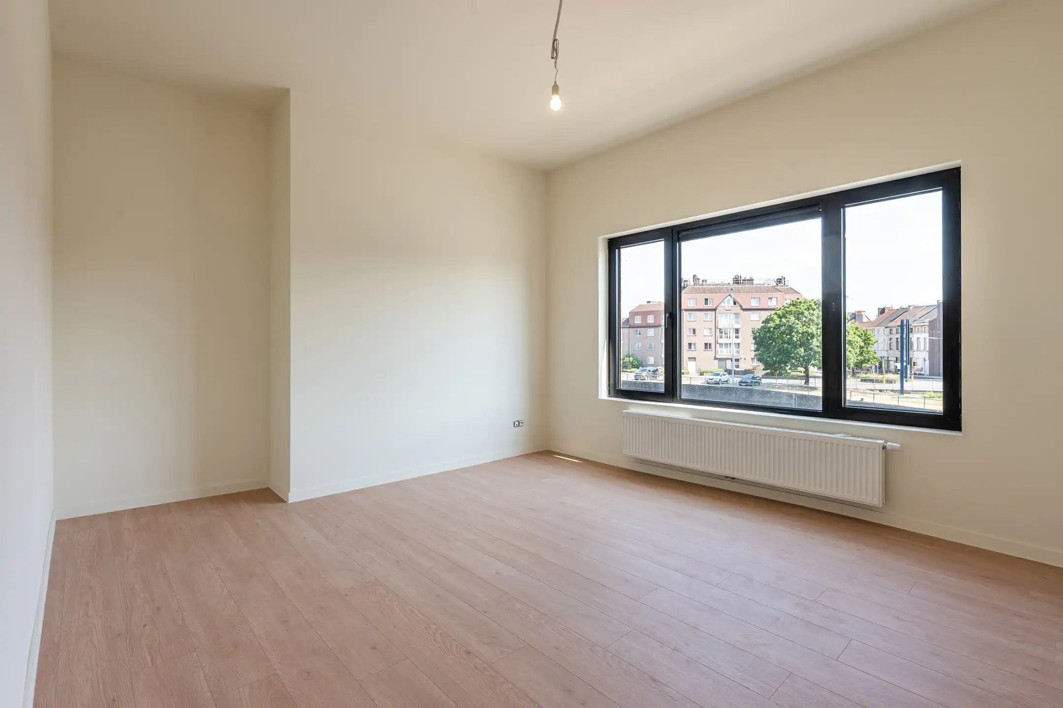 Totaal gerenoveerde woning met 3 slaapkamers en tuin (EPC A) foto 18