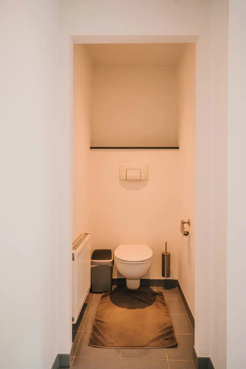 Stijlvolle, eigentijdse woning op een ruim perceel foto 40
