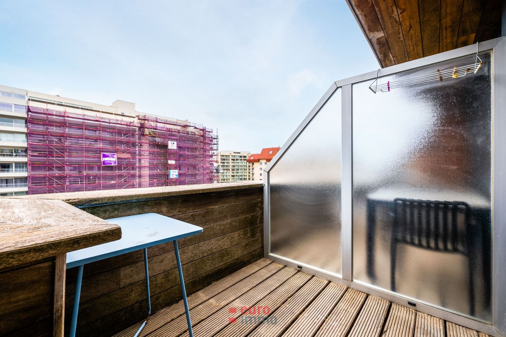 Super rustig gelegen appartement met zuidgericht terras in onze bruisende badstad! foto 8