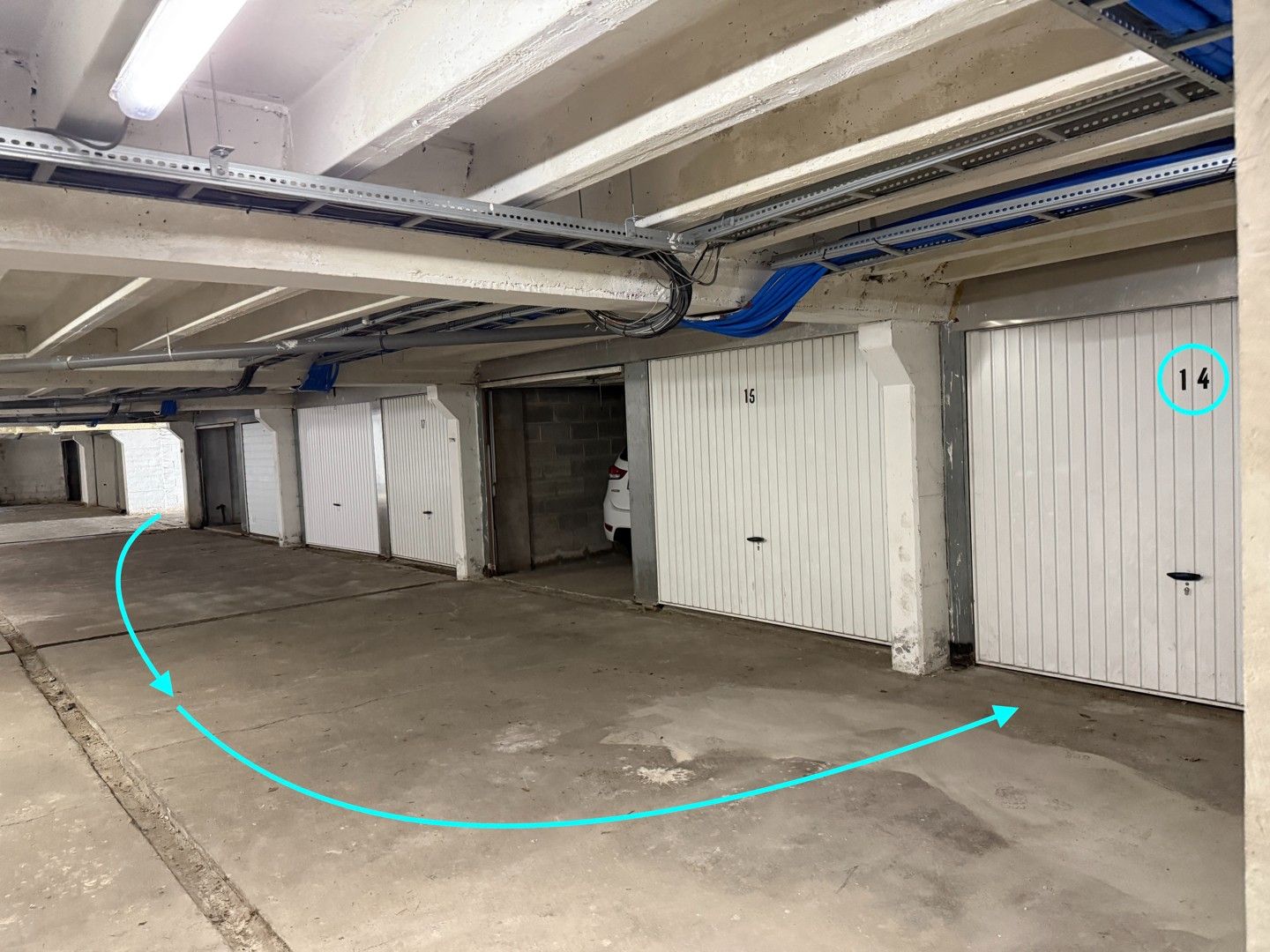 Garagebox van 12 m². foto 6