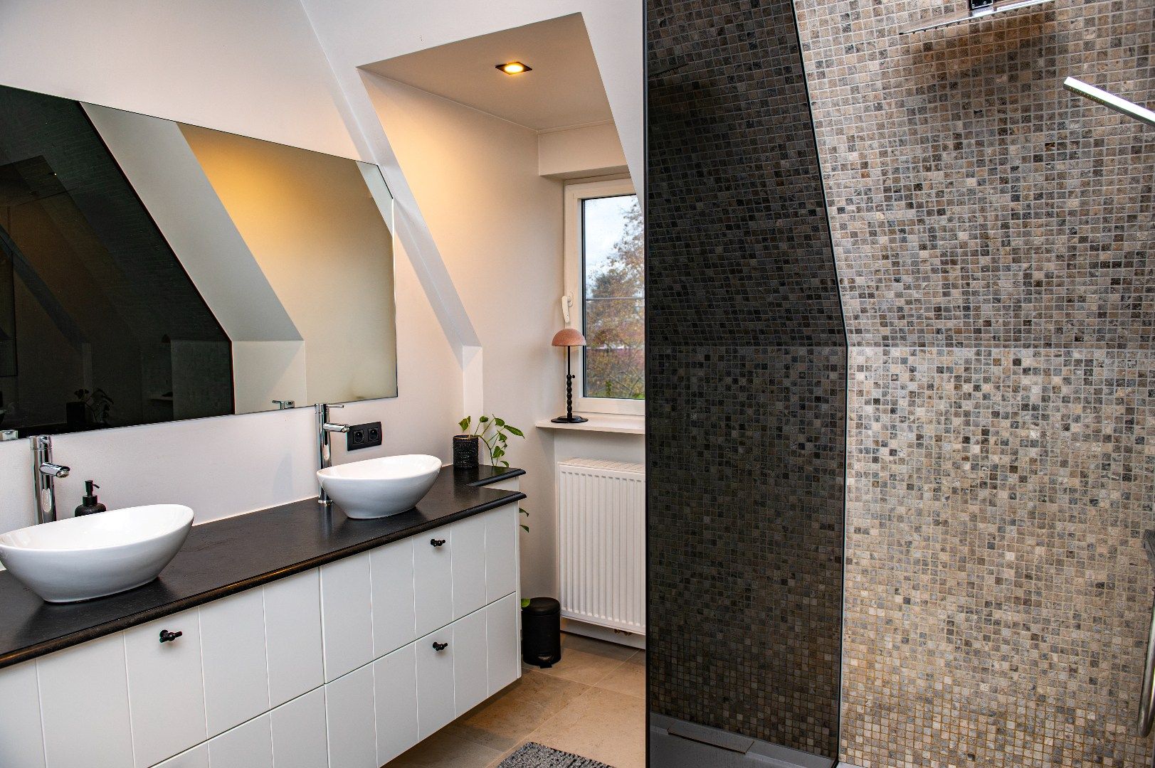 Prachtige landelijke villa met zwemvijver en paardenfaciliteiten 13.459m² foto 21