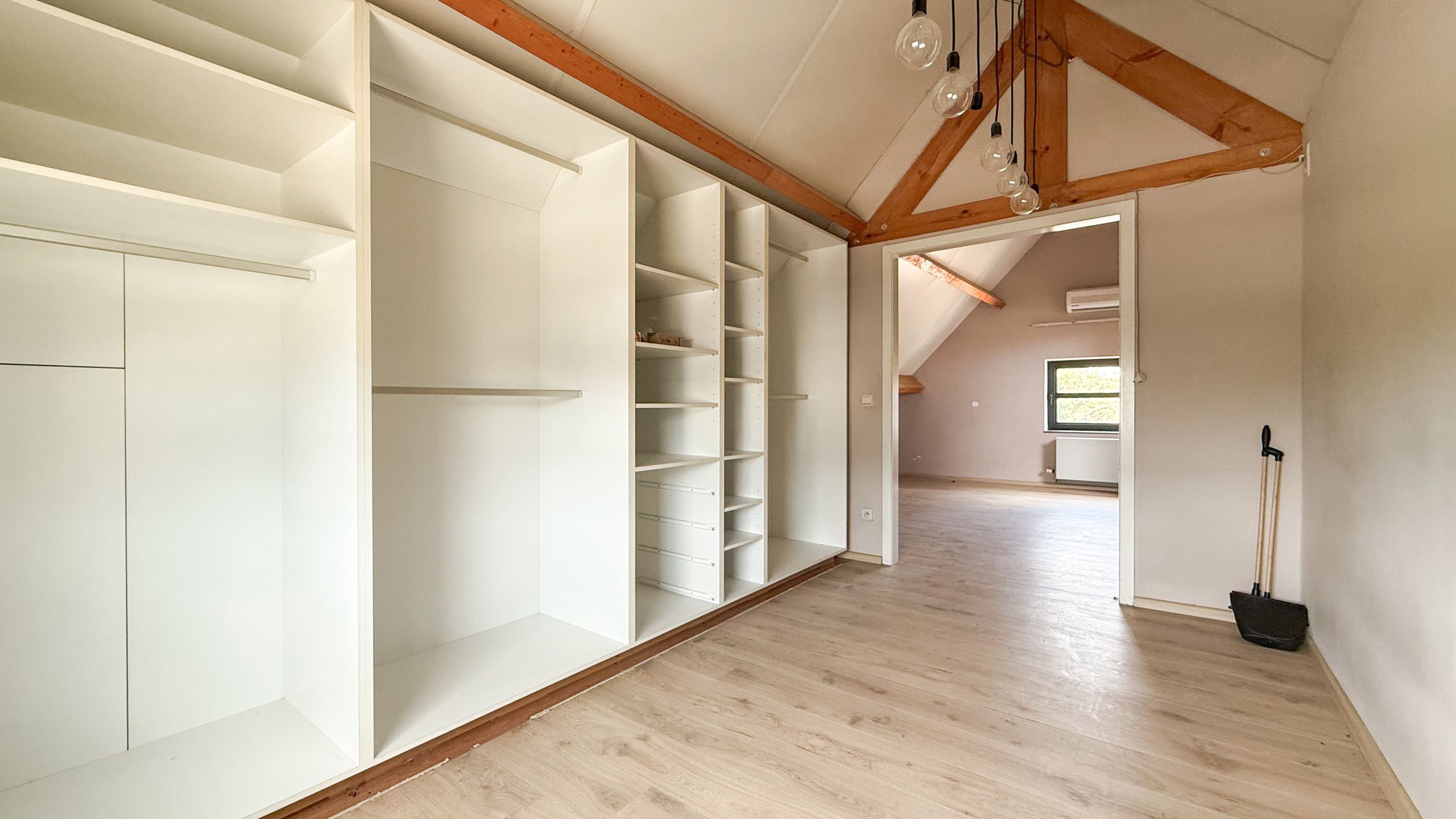 Prachtig handelspand met woonst op toplocatie (40are grond)! foto 35