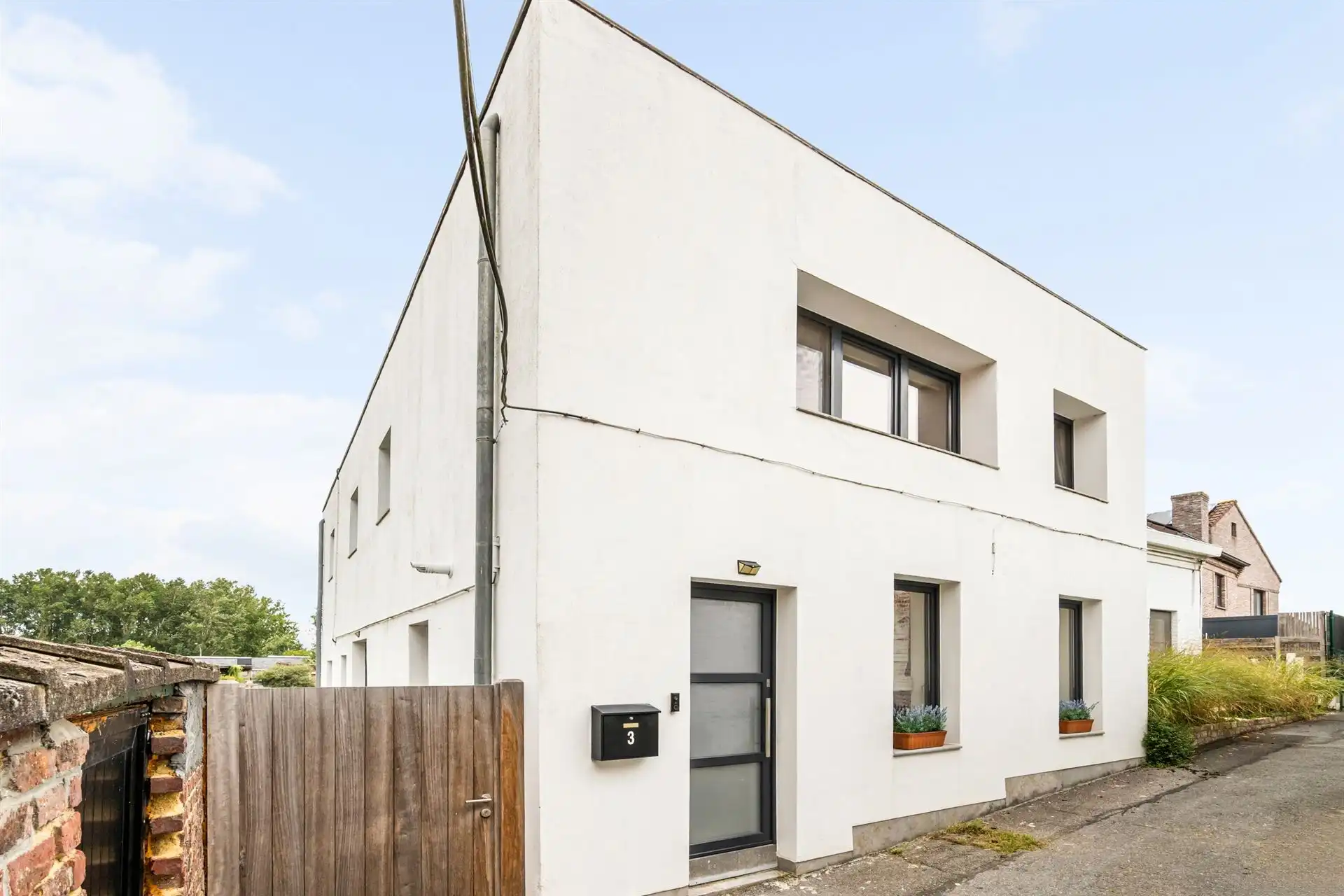 Volledig vernieuwde woning met 3 slaapkamers foto 24