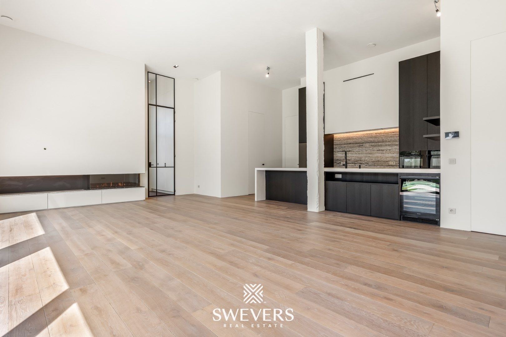 Exclusieve gelijkvloerse loft met zwembad in Mol (verkoop onder registratie) foto 11