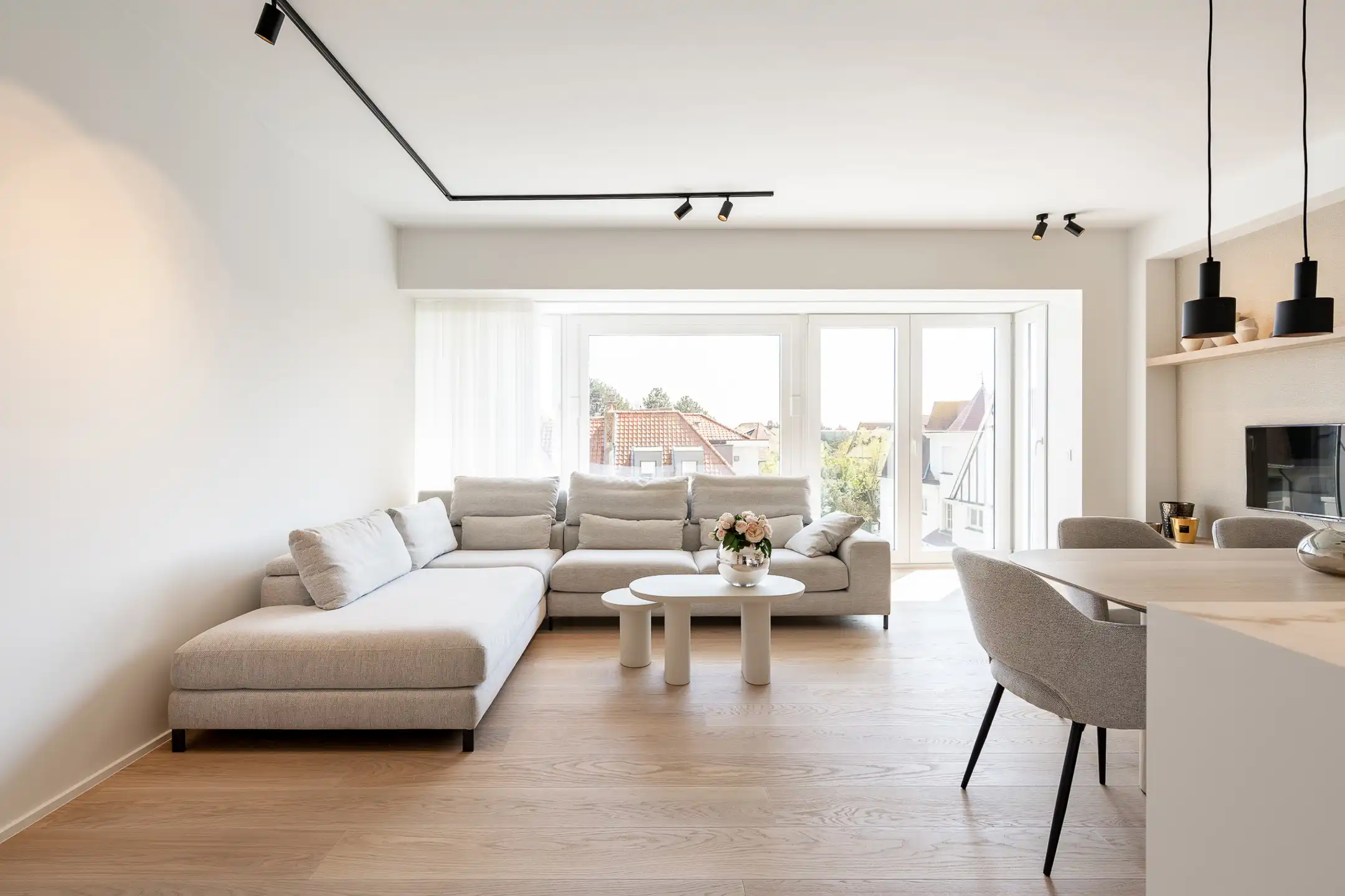 Elegant gerenoveerd appartement met open zicht in het Zoute foto 6