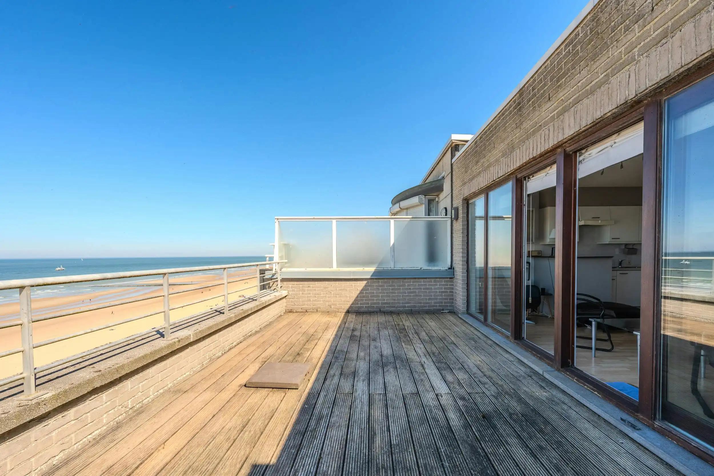 Hoofdfoto van de publicatie: Dakappartement met schitterende terrassen met zicht op zee