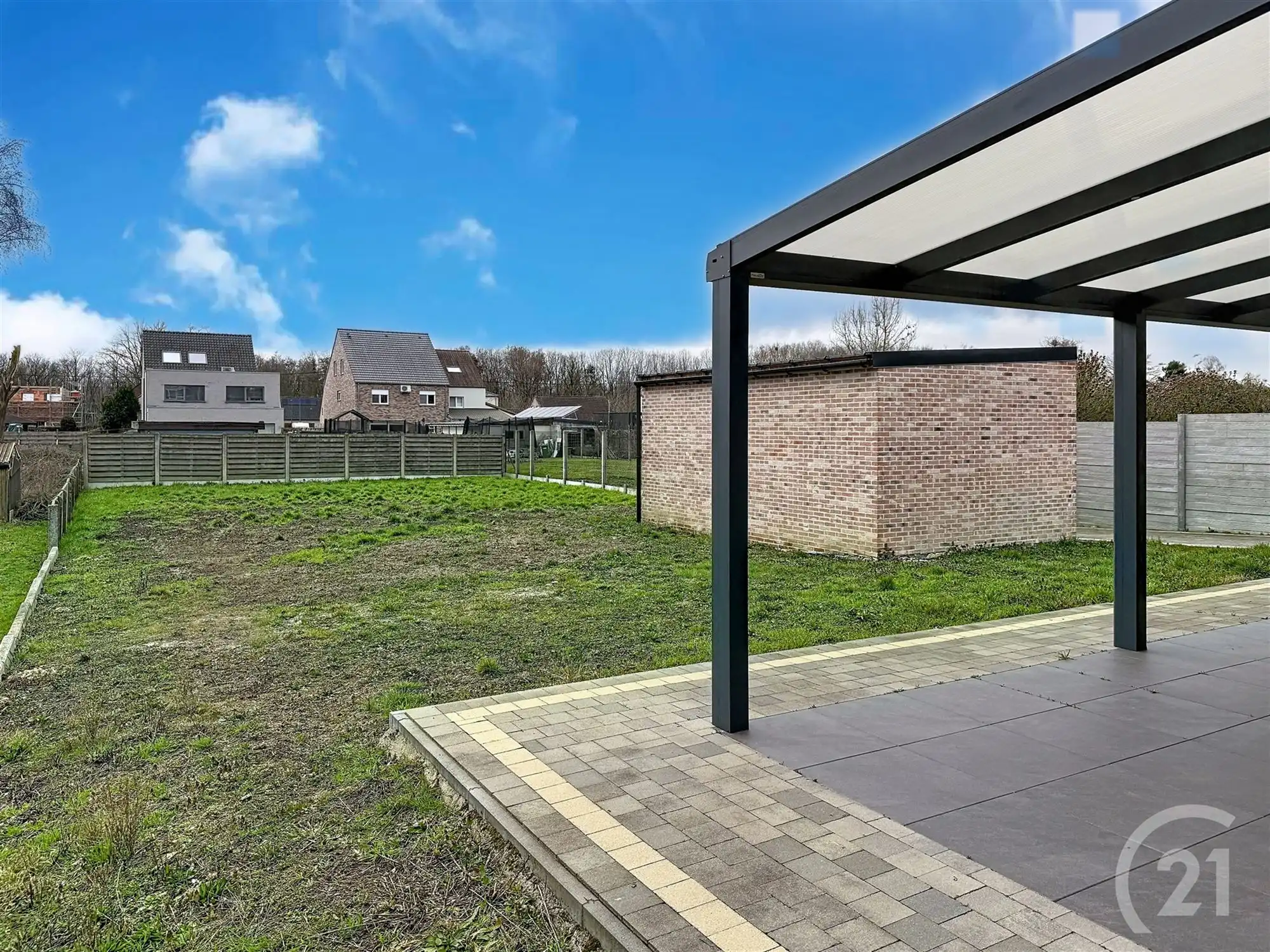 Aangename recente woning met 3 slaapkamers! foto 26