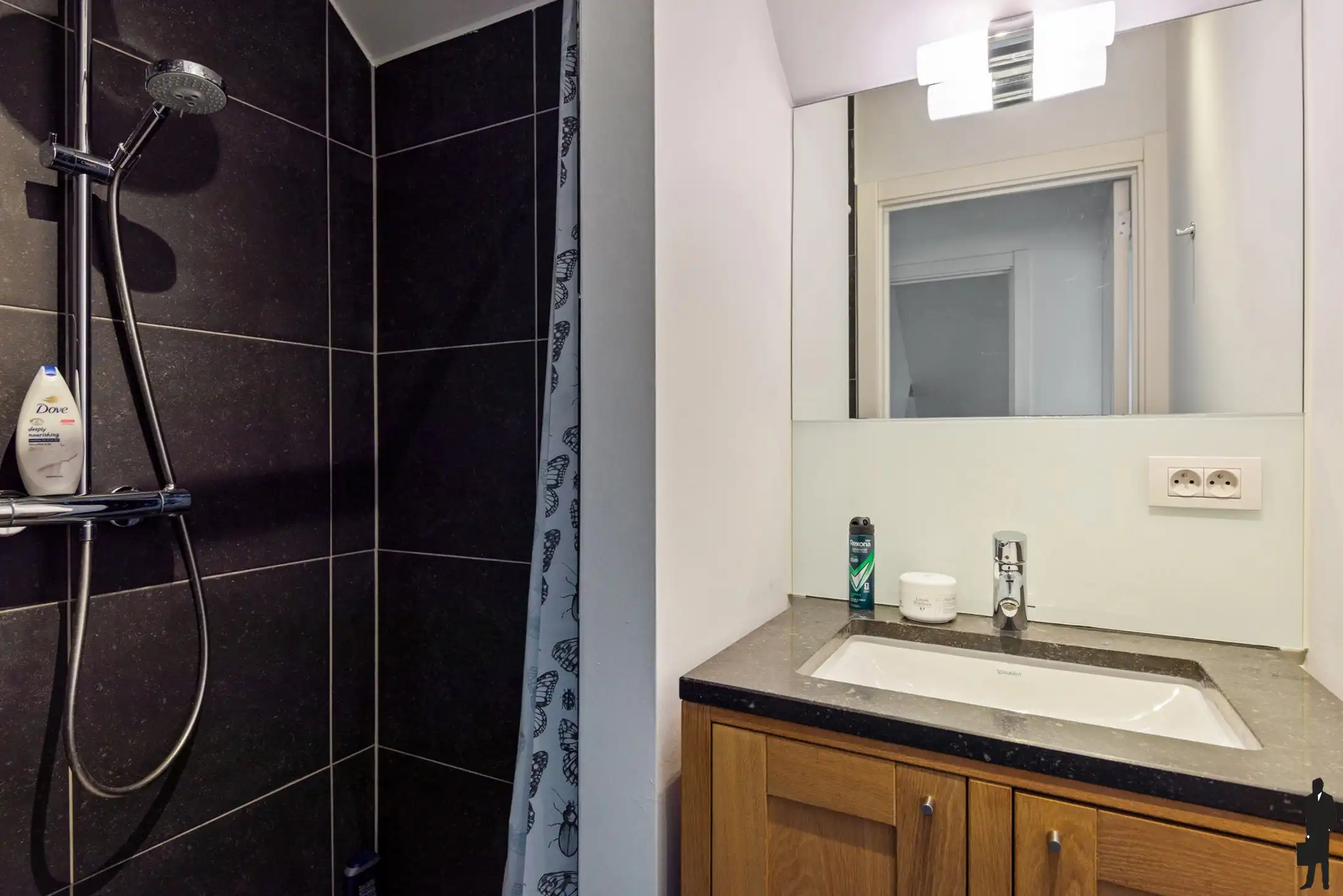 Duplex appartement met terras in het centrum van Kontich foto 20