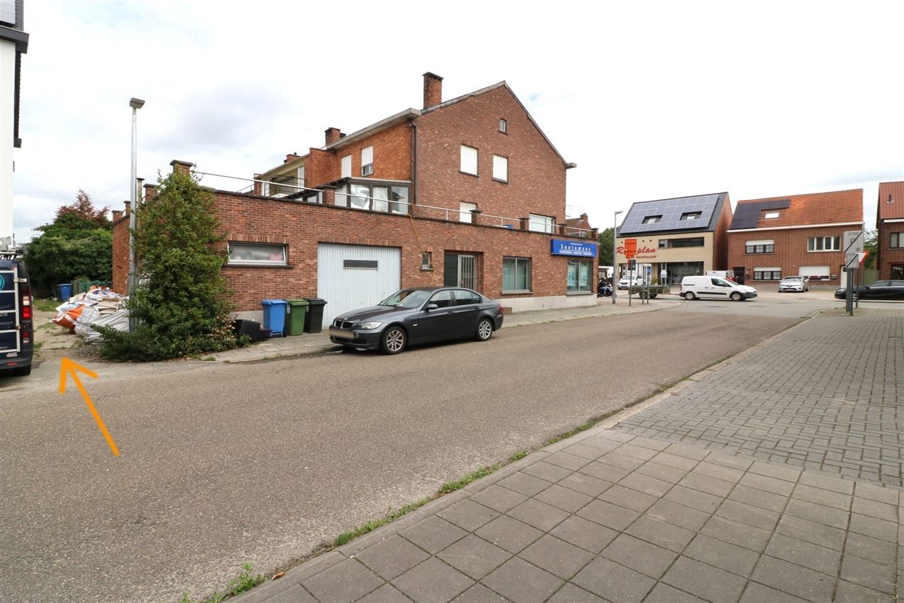 Opbrengsteigendom van 2 degelijke, op te frissen appartementen foto 46