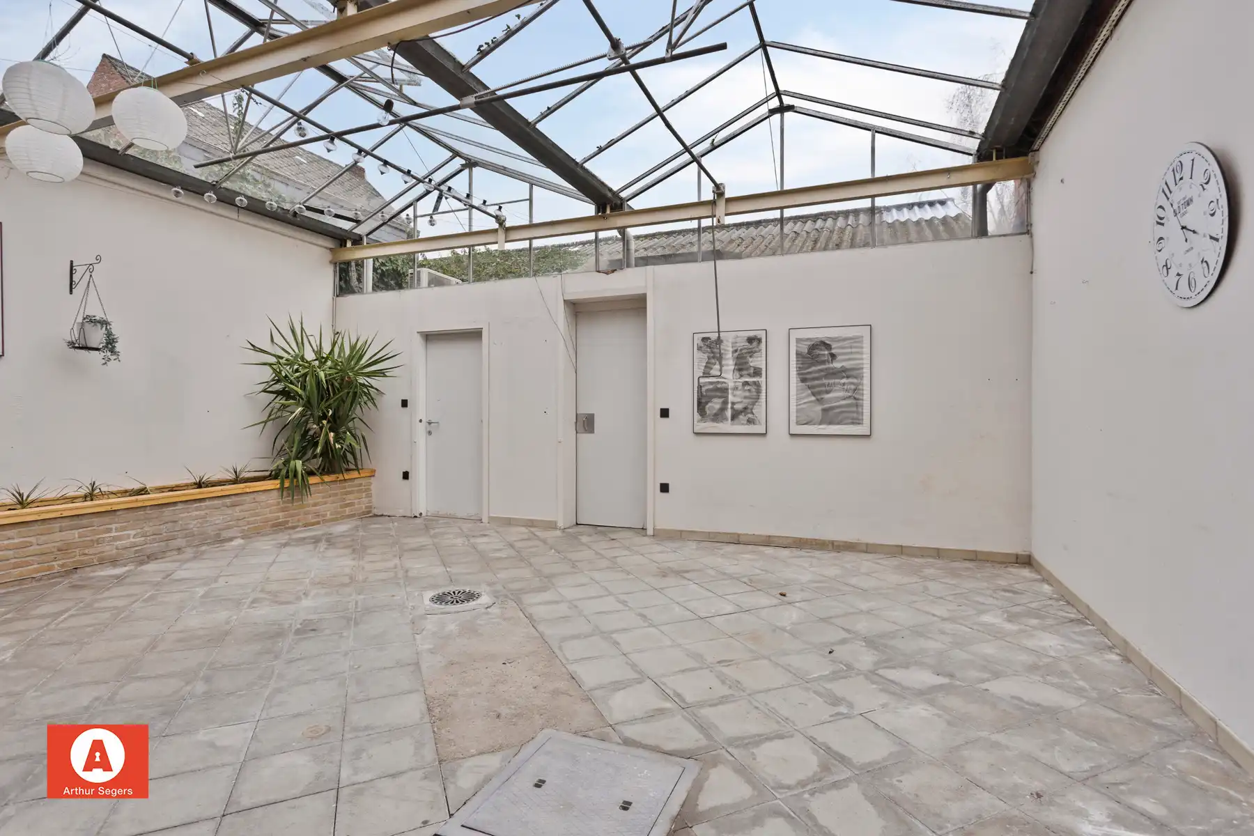 Energiezuinig gelijkvloers app: 116 m², pal bij het centrum. foto 16