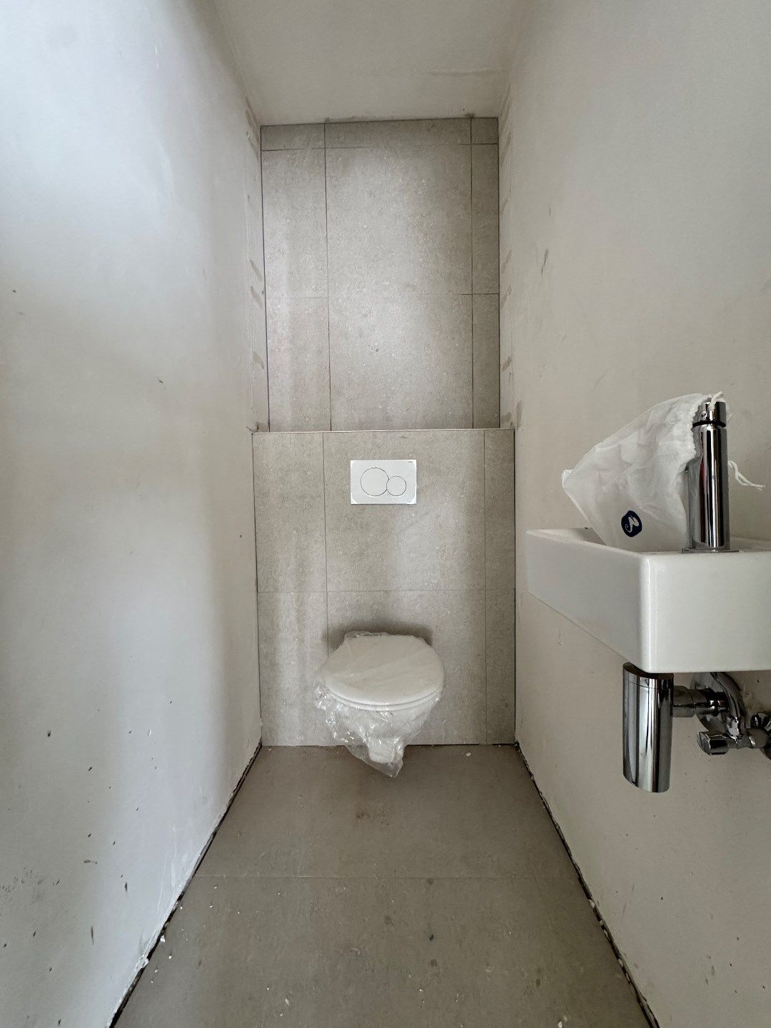 Uniek nieuwbouw appartement met 2 slaapkamers en veel zonlicht te Eernegem foto 6