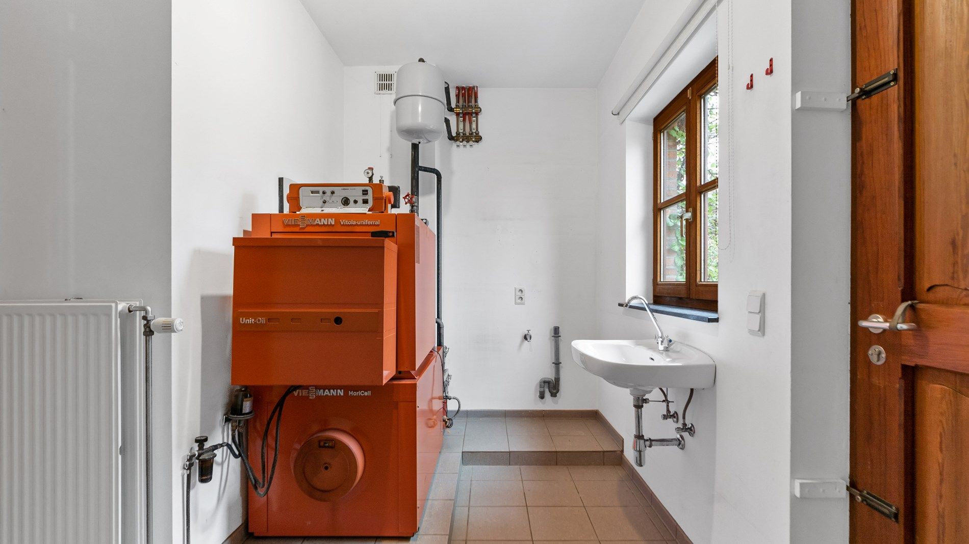 Zeer degelijk gebouwde woning met 3/5 slpks in een doodlopende straat in het centrum ! foto 34
