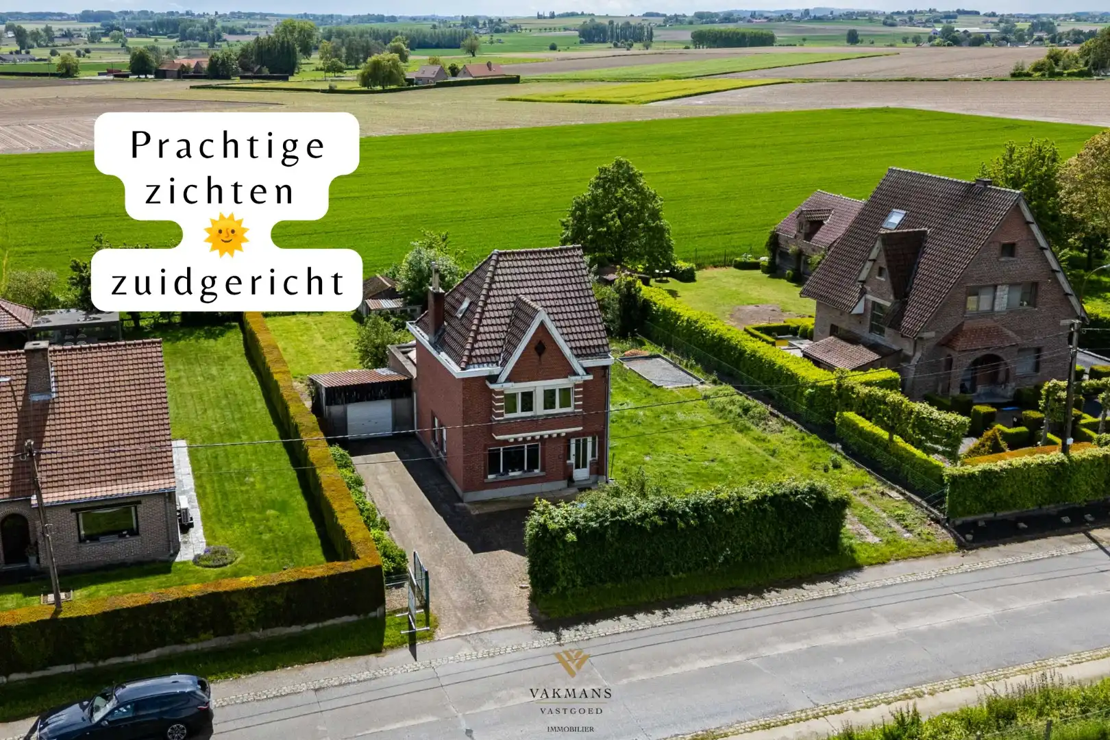 Hoofdfoto van de publicatie: Te renoveren woning met prachtige zichten