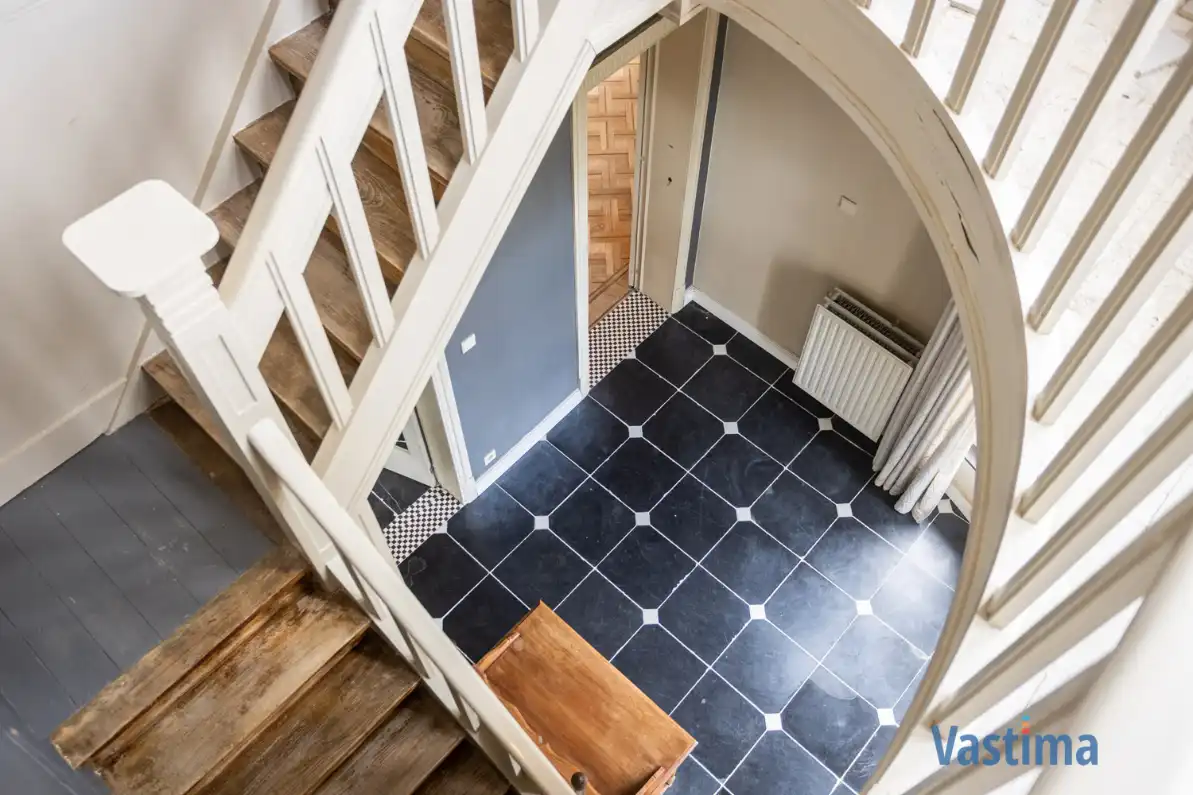 Karaktervolle villa met authentieke charme in een groene setting foto 21