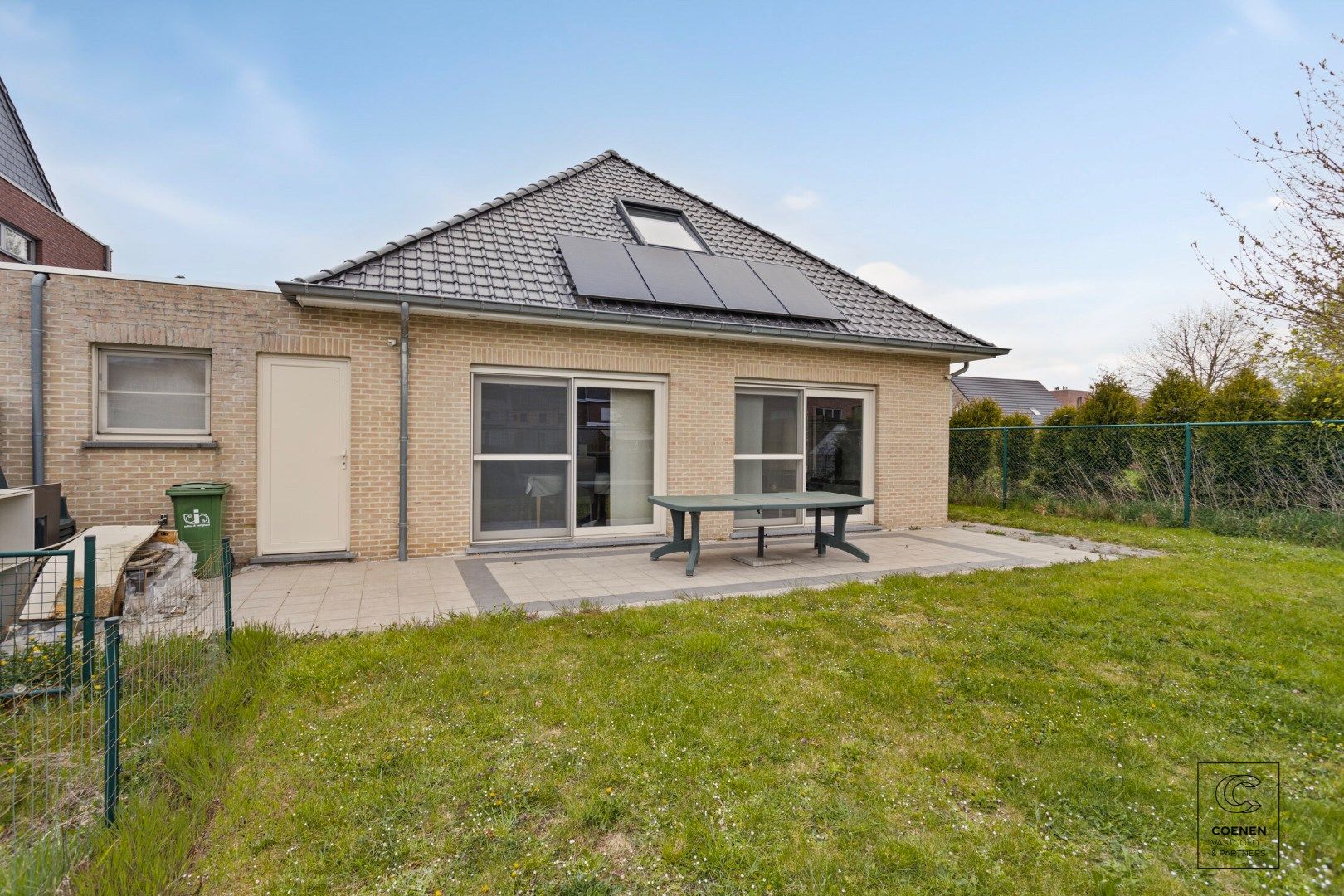 Charmant, energiezuinige open bebouwing van 165 m² met 4 slaapkamers in doodlopende straat! foto 22