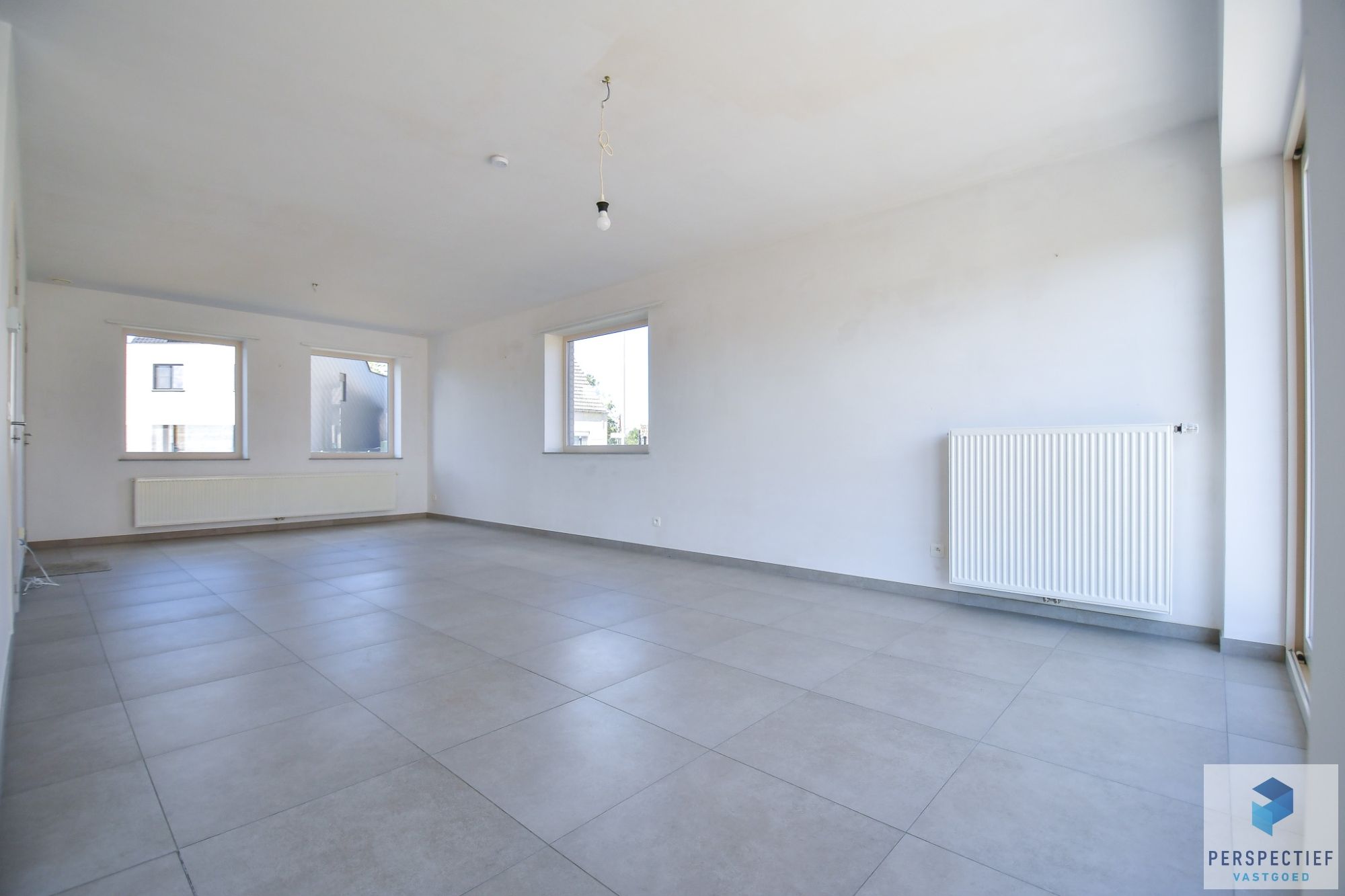 Recente woning (2015) met tuin, garage in een rustige omgeving te Sint-Joris foto 7