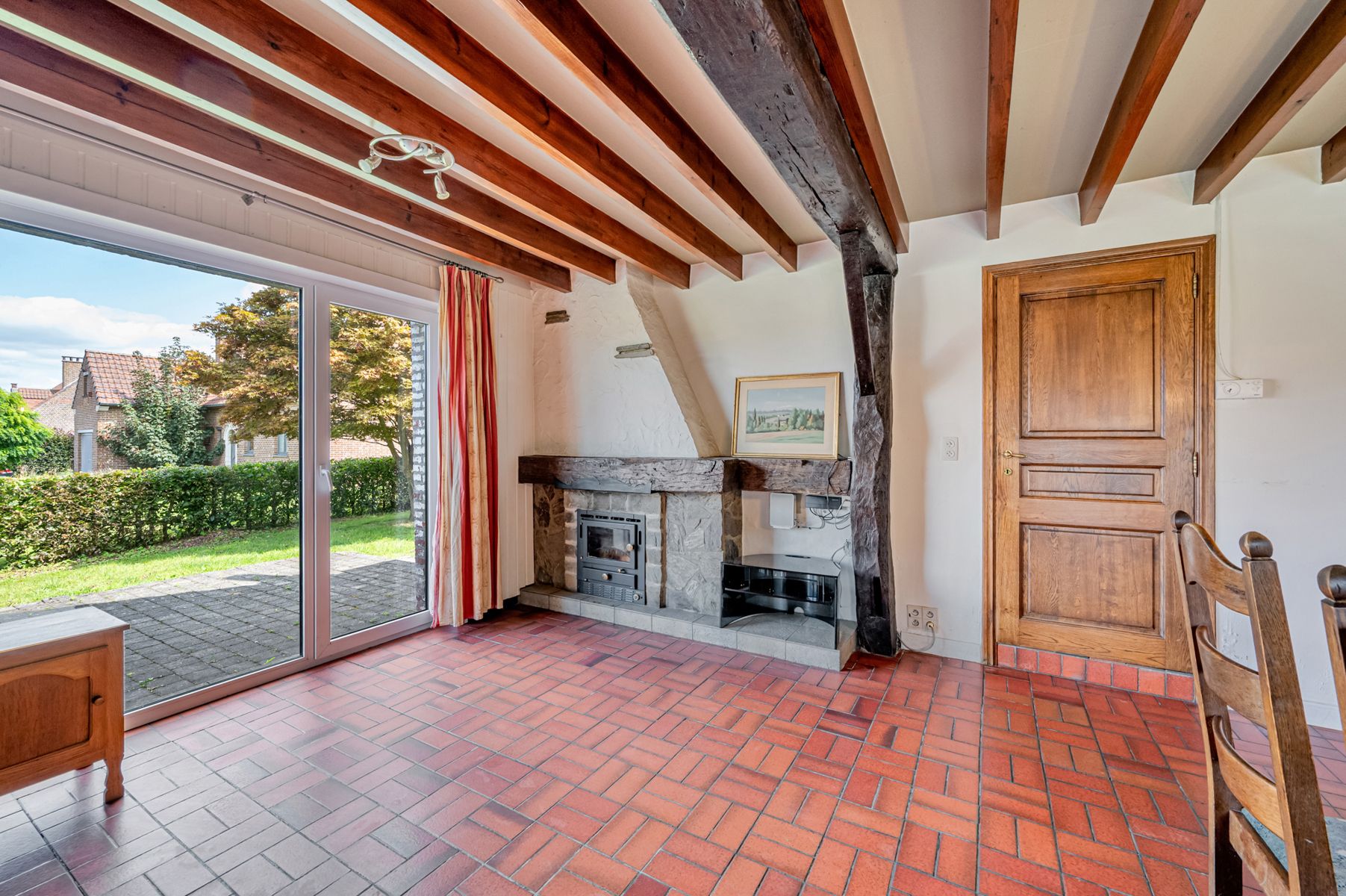 Landelijk gelegen renovatieproject met prachtig uitzicht  foto 11