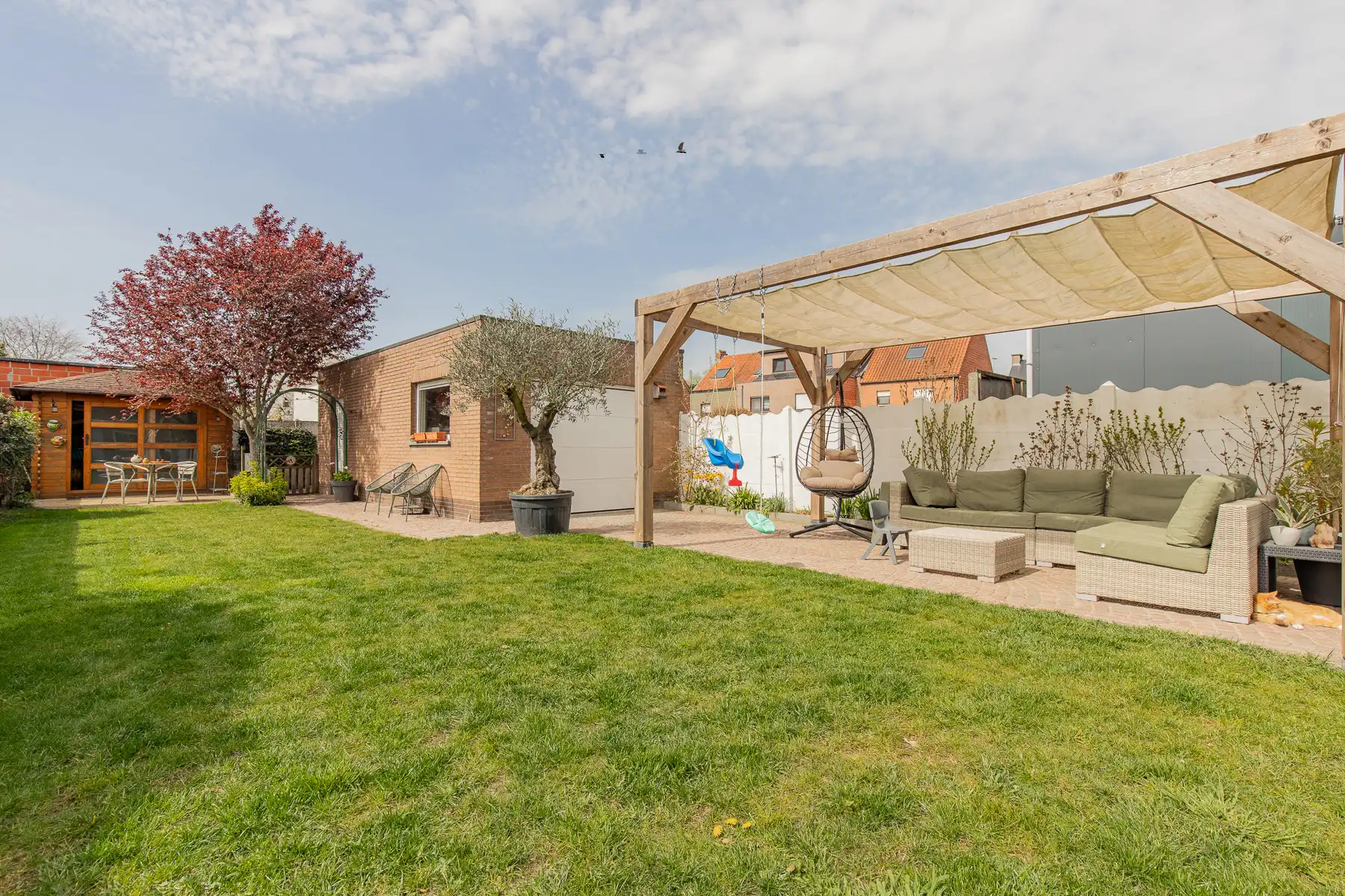 Instapklare woning op centrale ligging foto 10