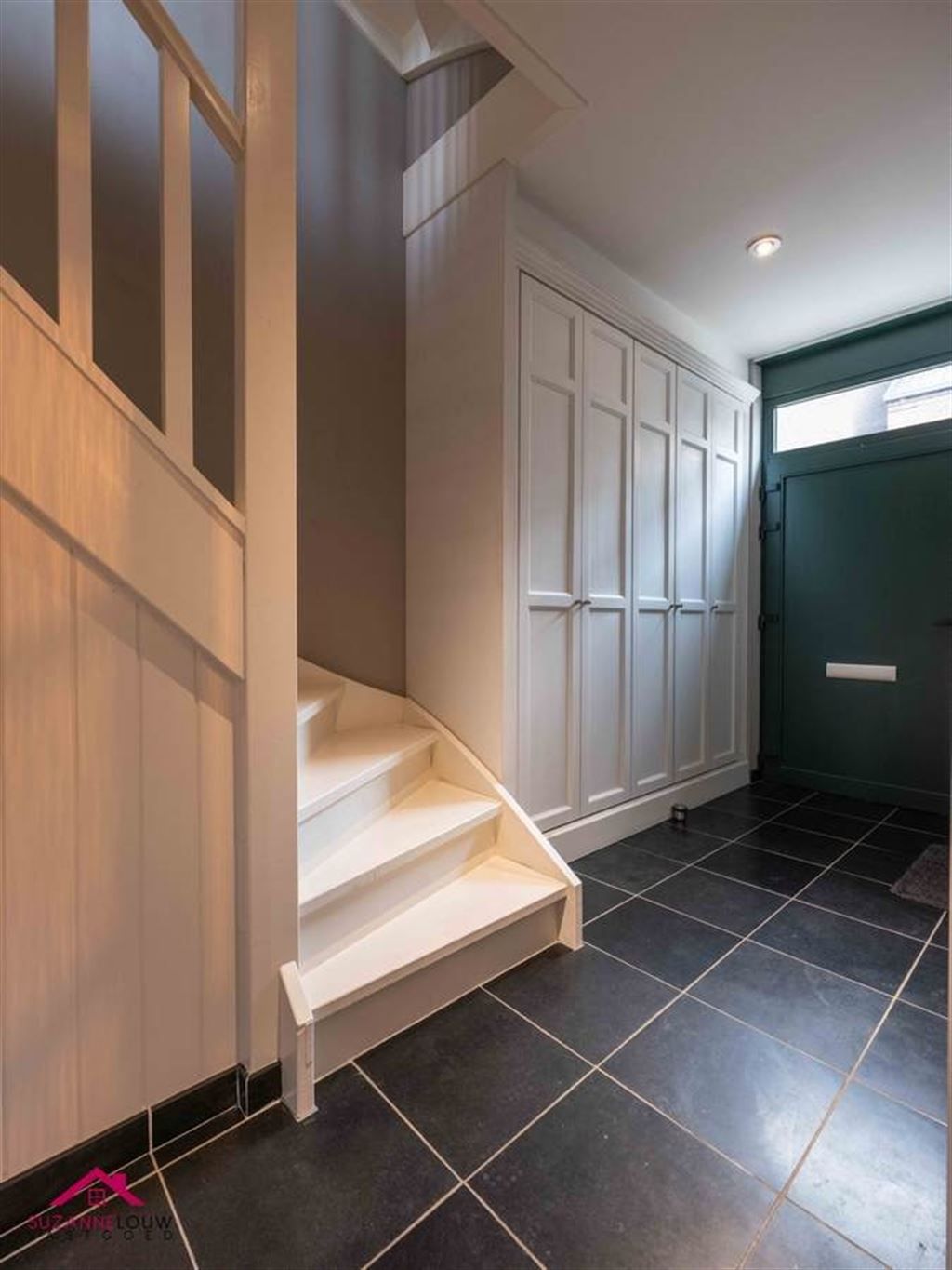 Instapklare ééngezinswoning in gesloten bebouwing foto 9