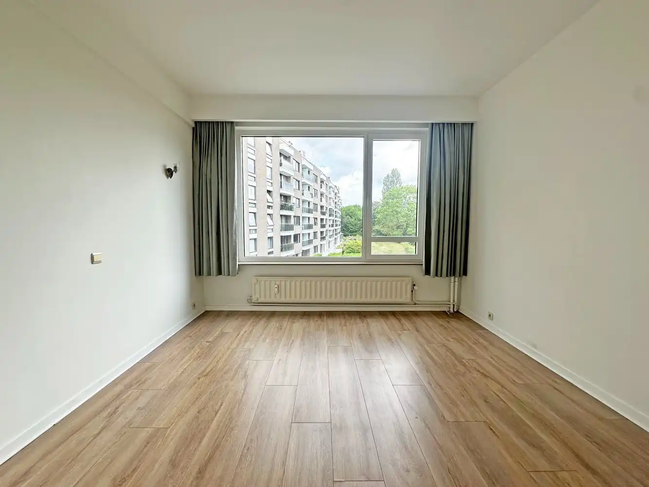 3 slaapkamer appartement met terras en staanplaats te Wilrijk! foto 12