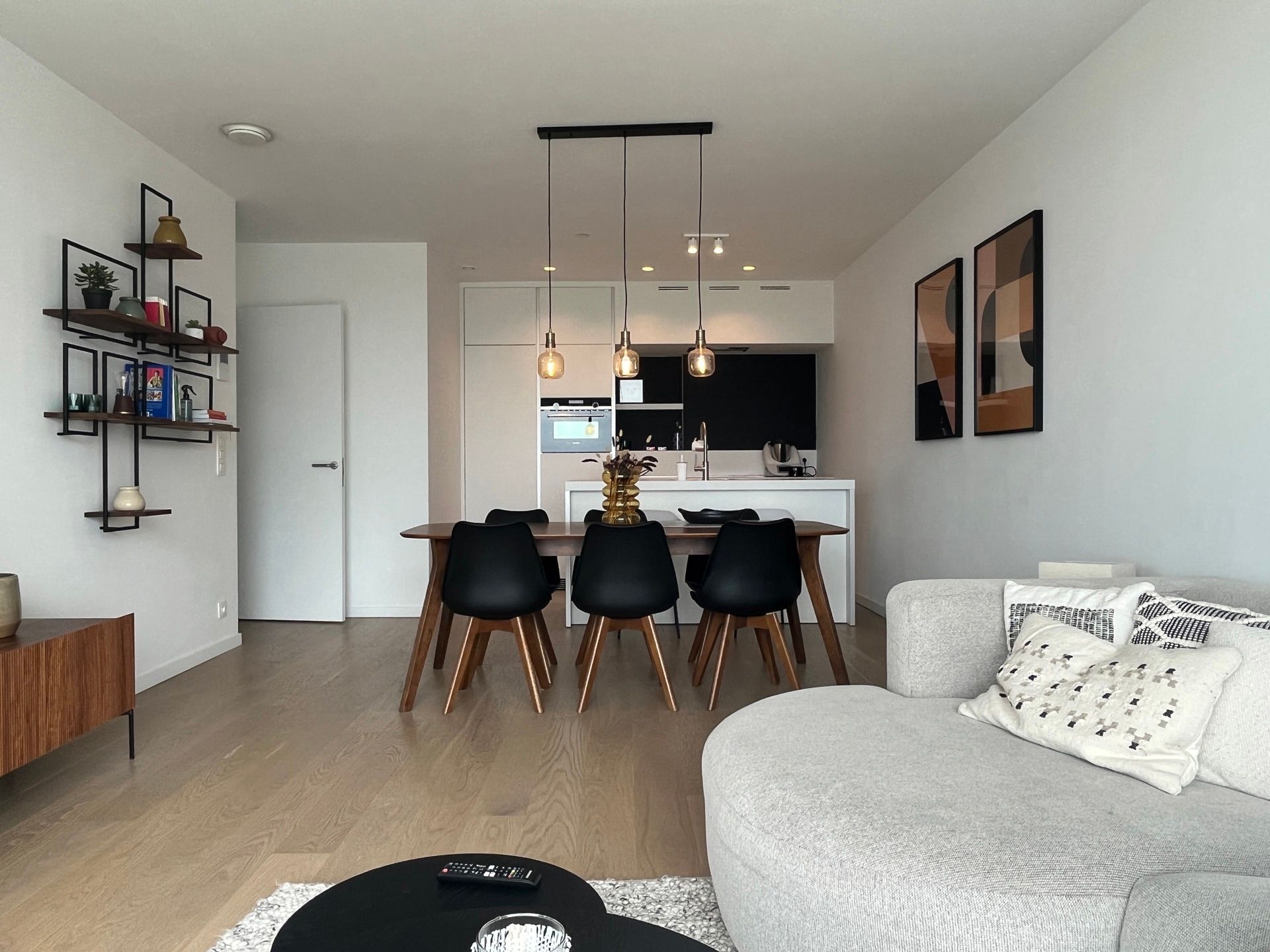 Prachtig 2-slaapkamerappartement in de Antwerp Tower. foto 4