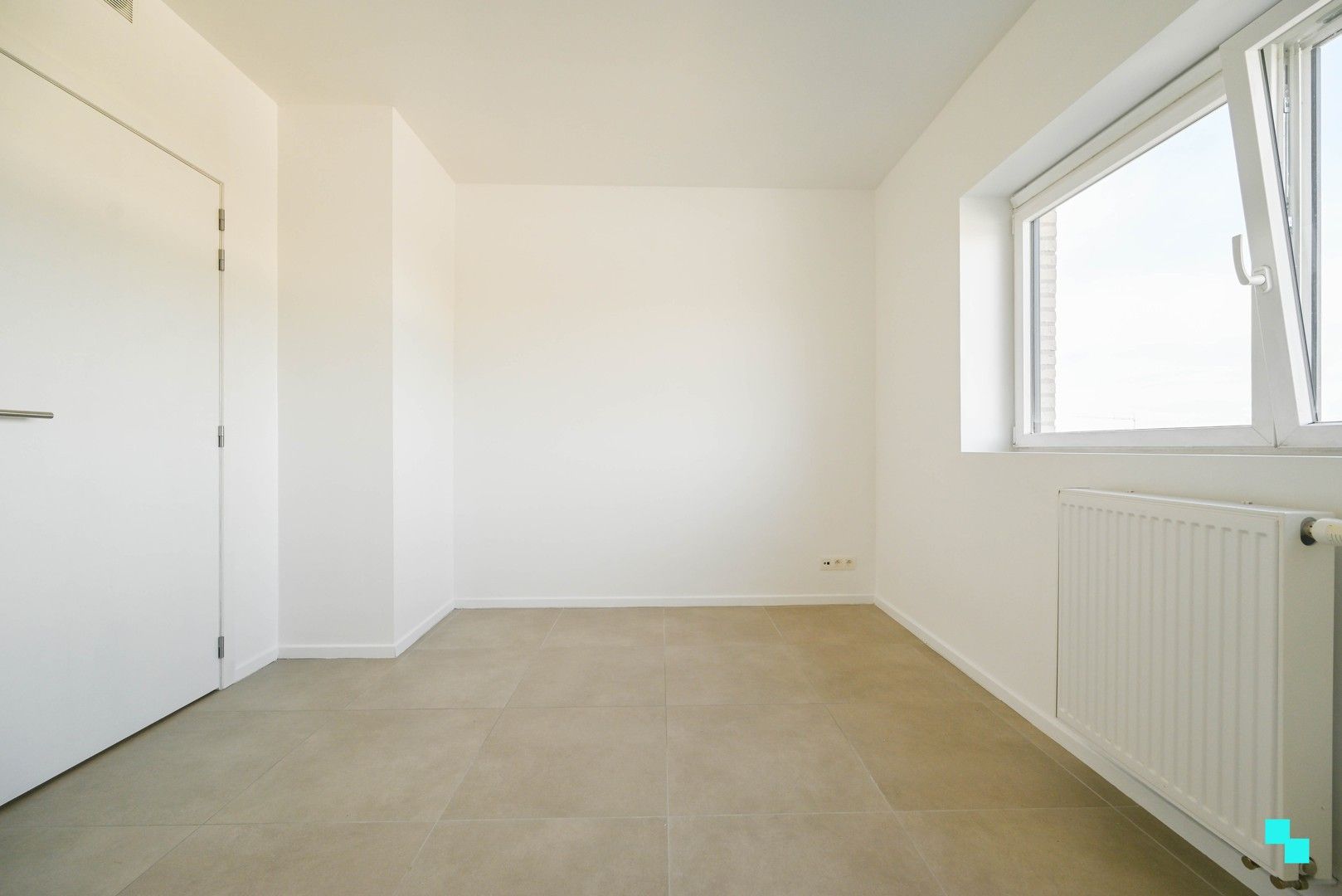 Gunstig gelegen éénslaapkamerappartement te Beveren-Leie foto 12