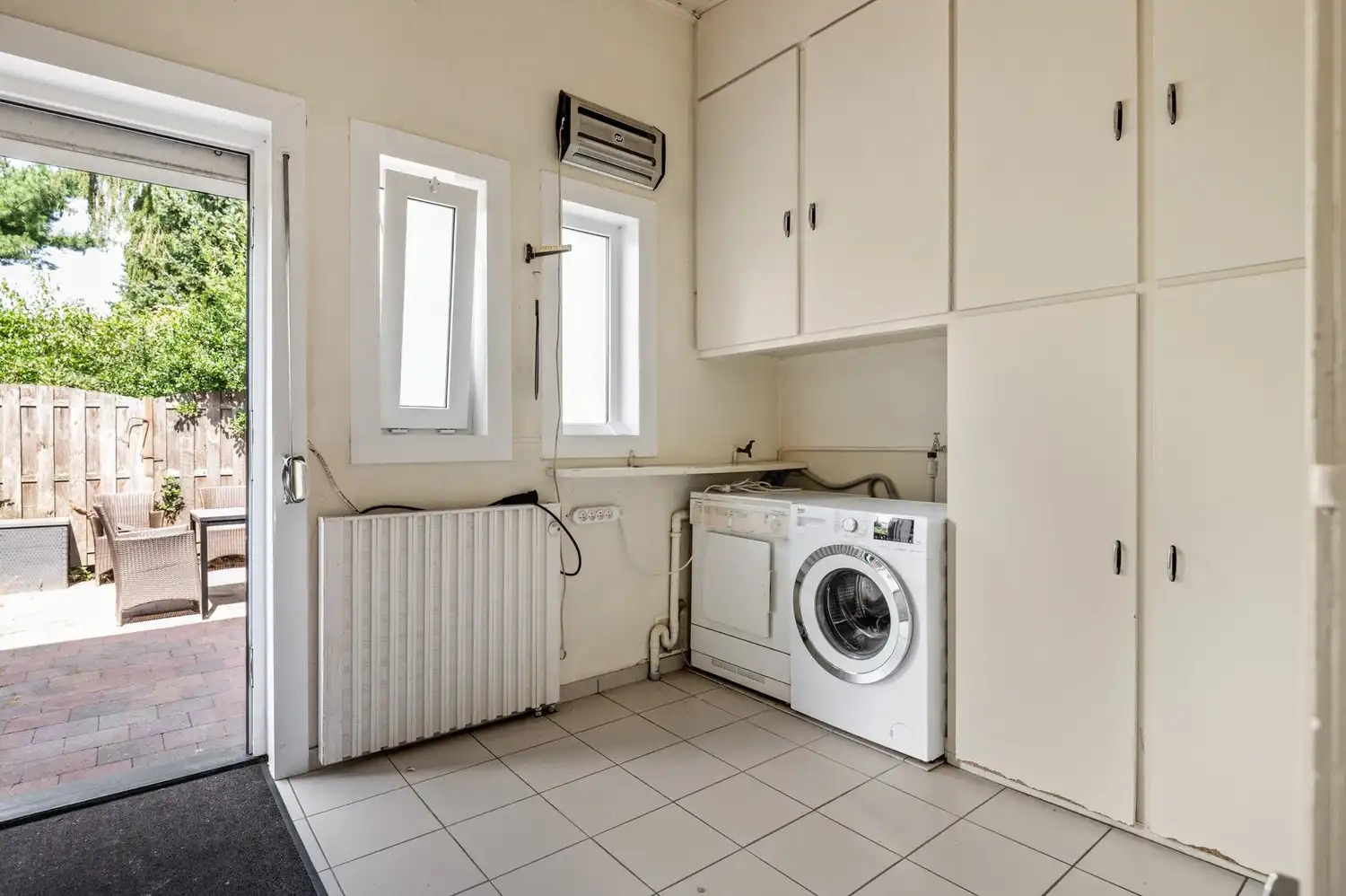 Te renoveren, alleenstaande laagbouwwoning met 3 slaapkamers op fantastisch perceel in Kalmthout! foto 7