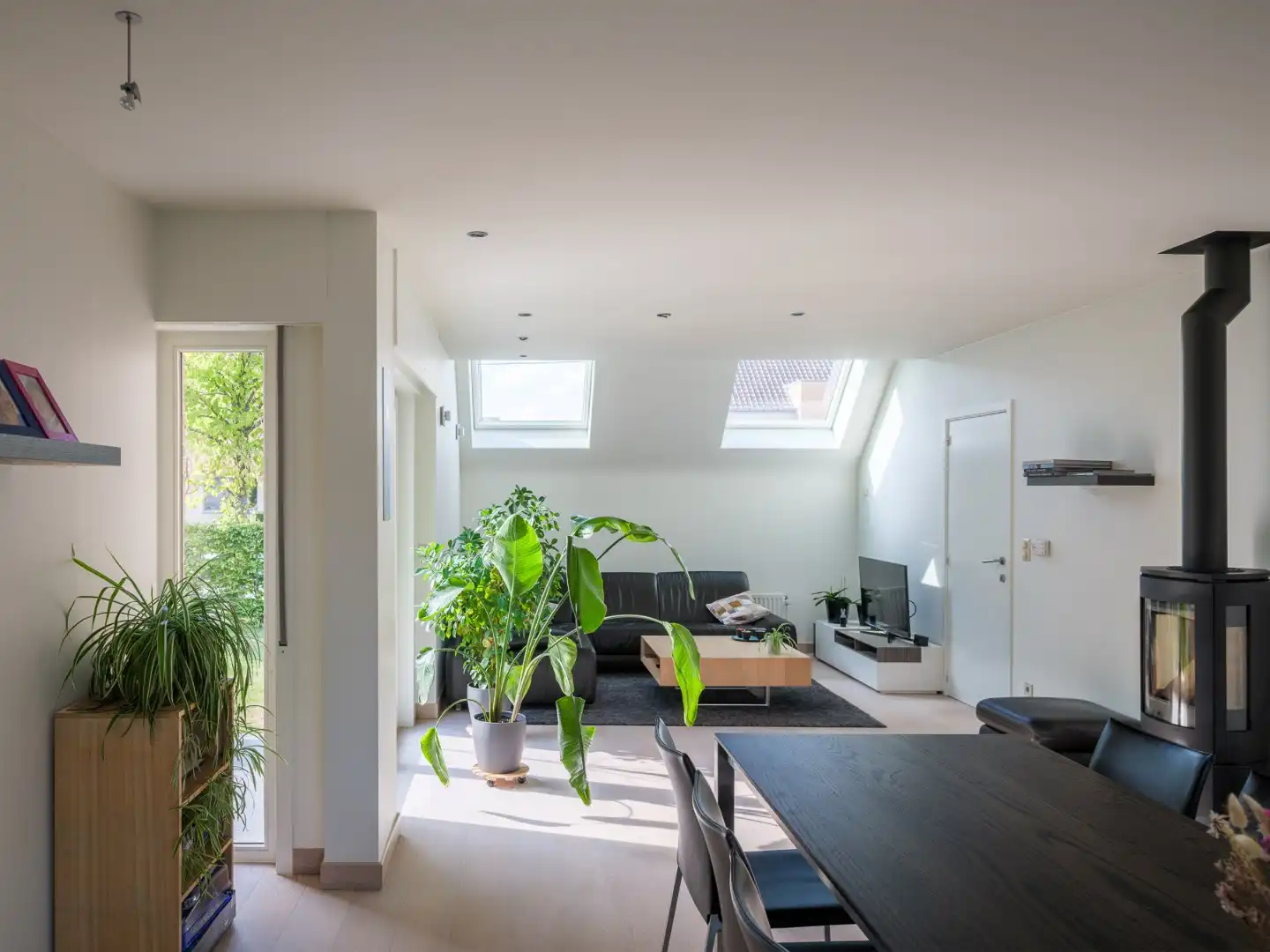 Instapklare villa met 4 slaapkamers en zonnige tuin in Drongen foto 5