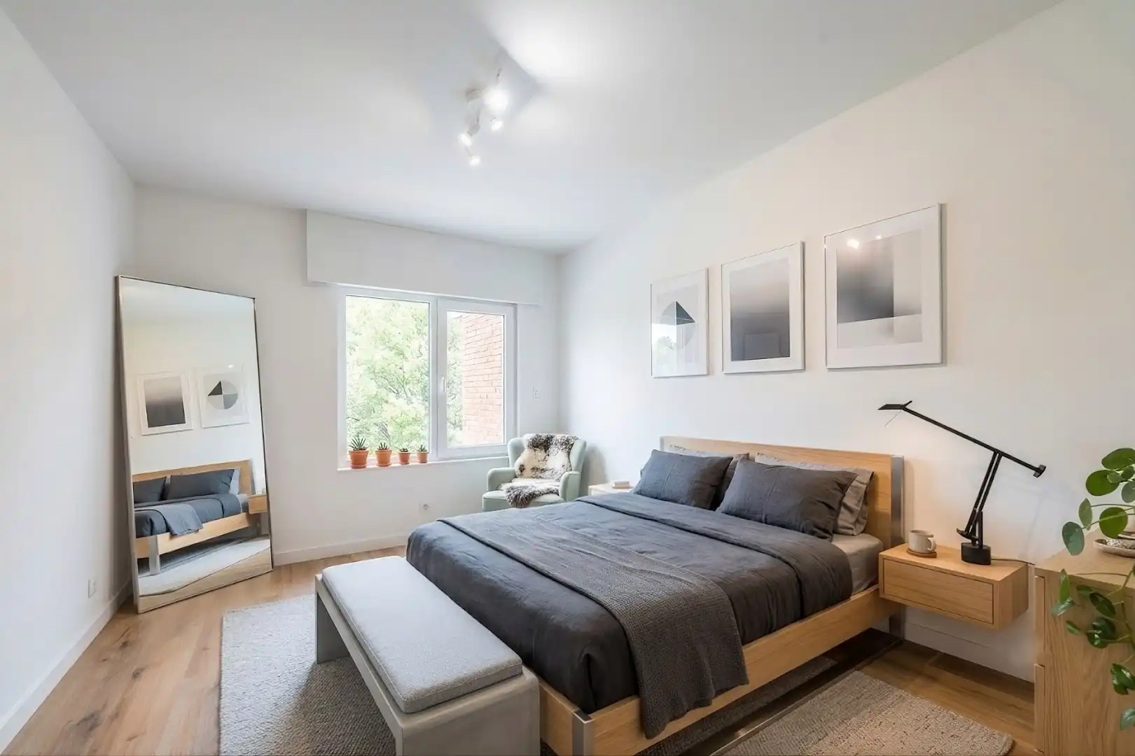 VOLLEDIG GERENOVEERDE WONING OP TOPLOCATIE IN KOOLSKAMP foto 15