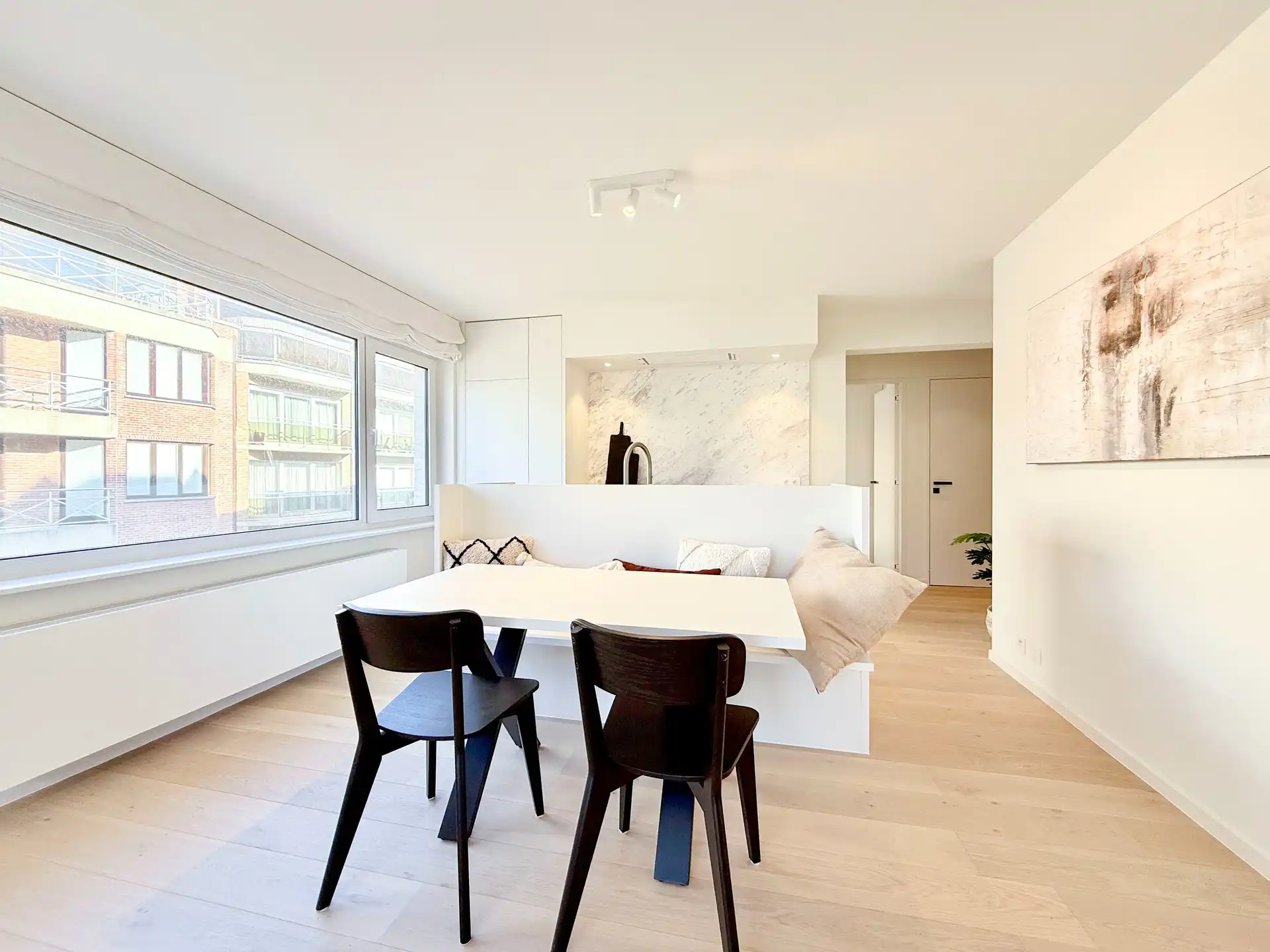 Gerenoveerd appartement in centrum Knokke foto 2