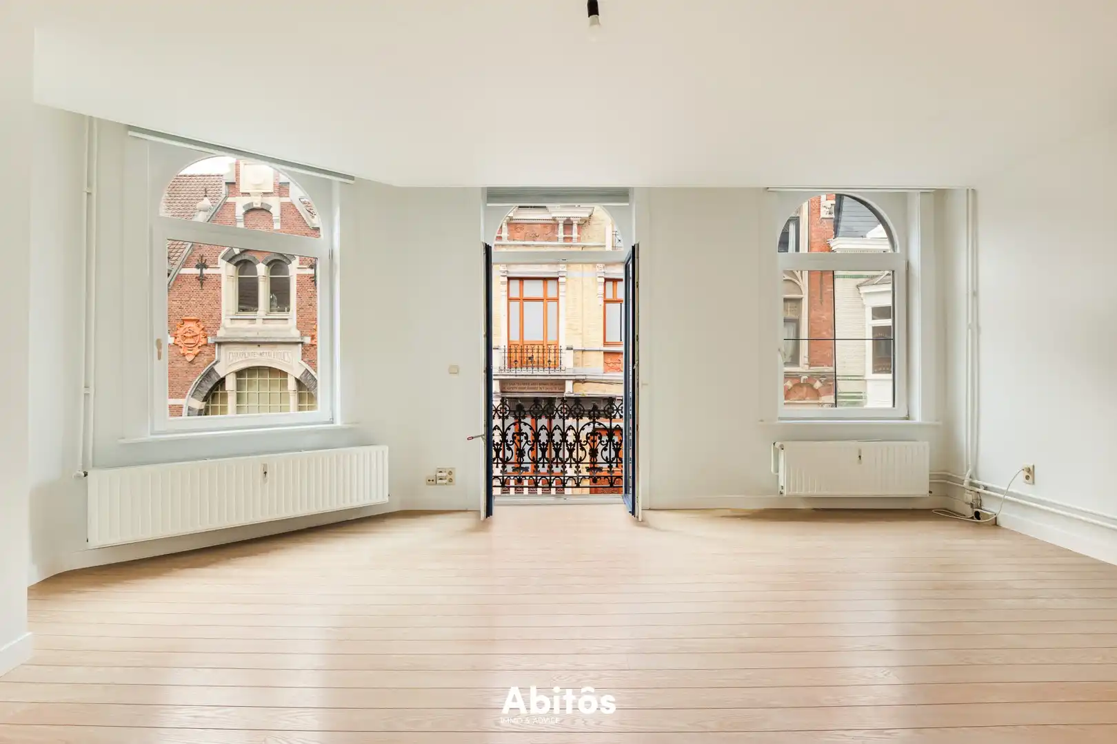 Uniek triplex-appartement met 3 slaapkamers en prachtig uitzicht in hartje Gent foto 6