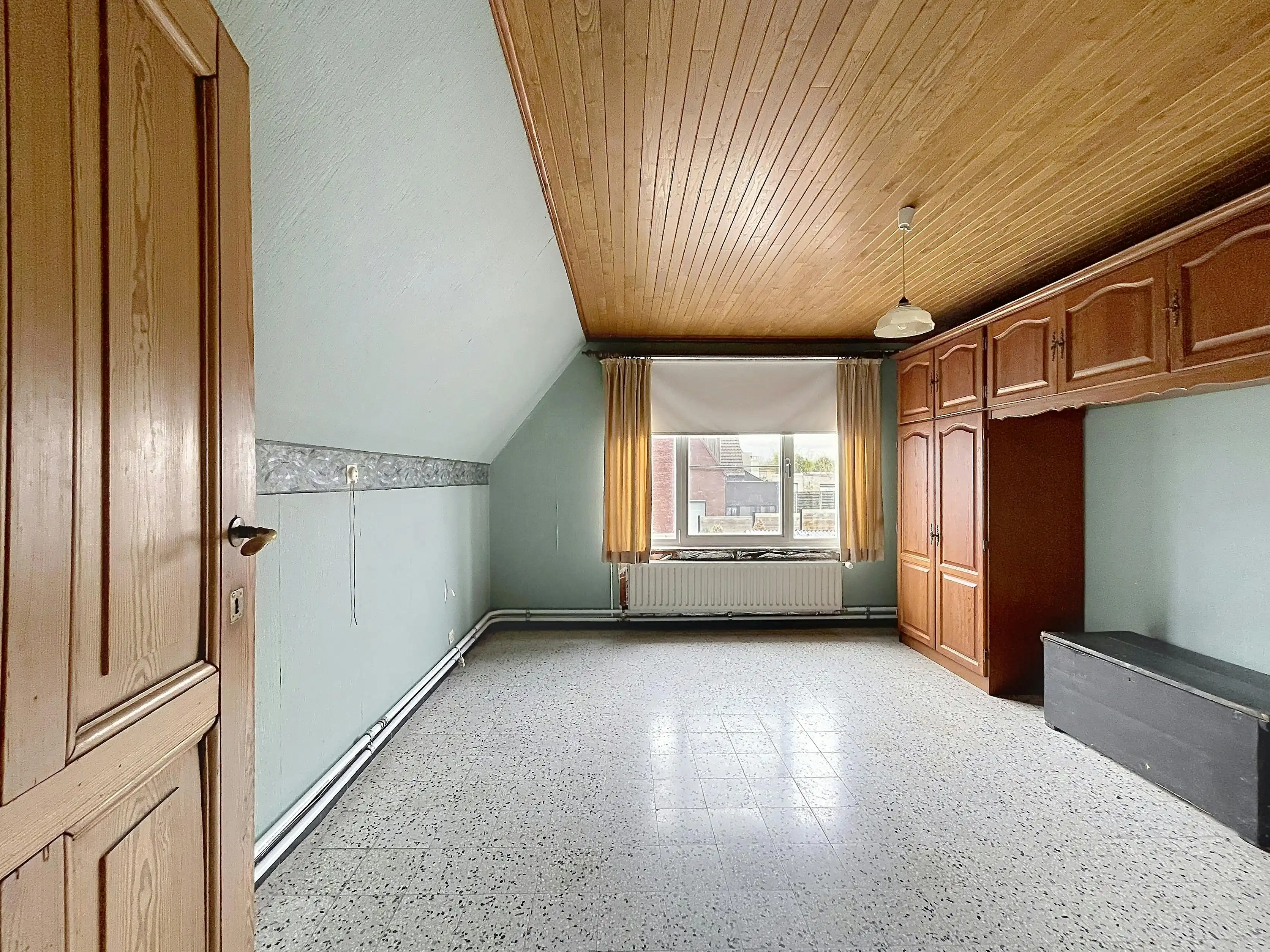 Huis met 3 slaapkamers te koop in centrum Ursel foto 16