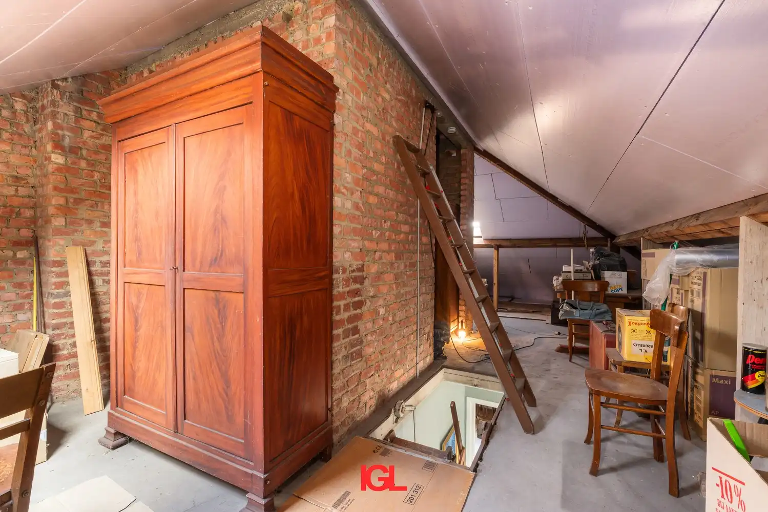 Driegevelwoning met 4 slaapkamers en tuin te Sint-Pieters-Leeuw foto 17