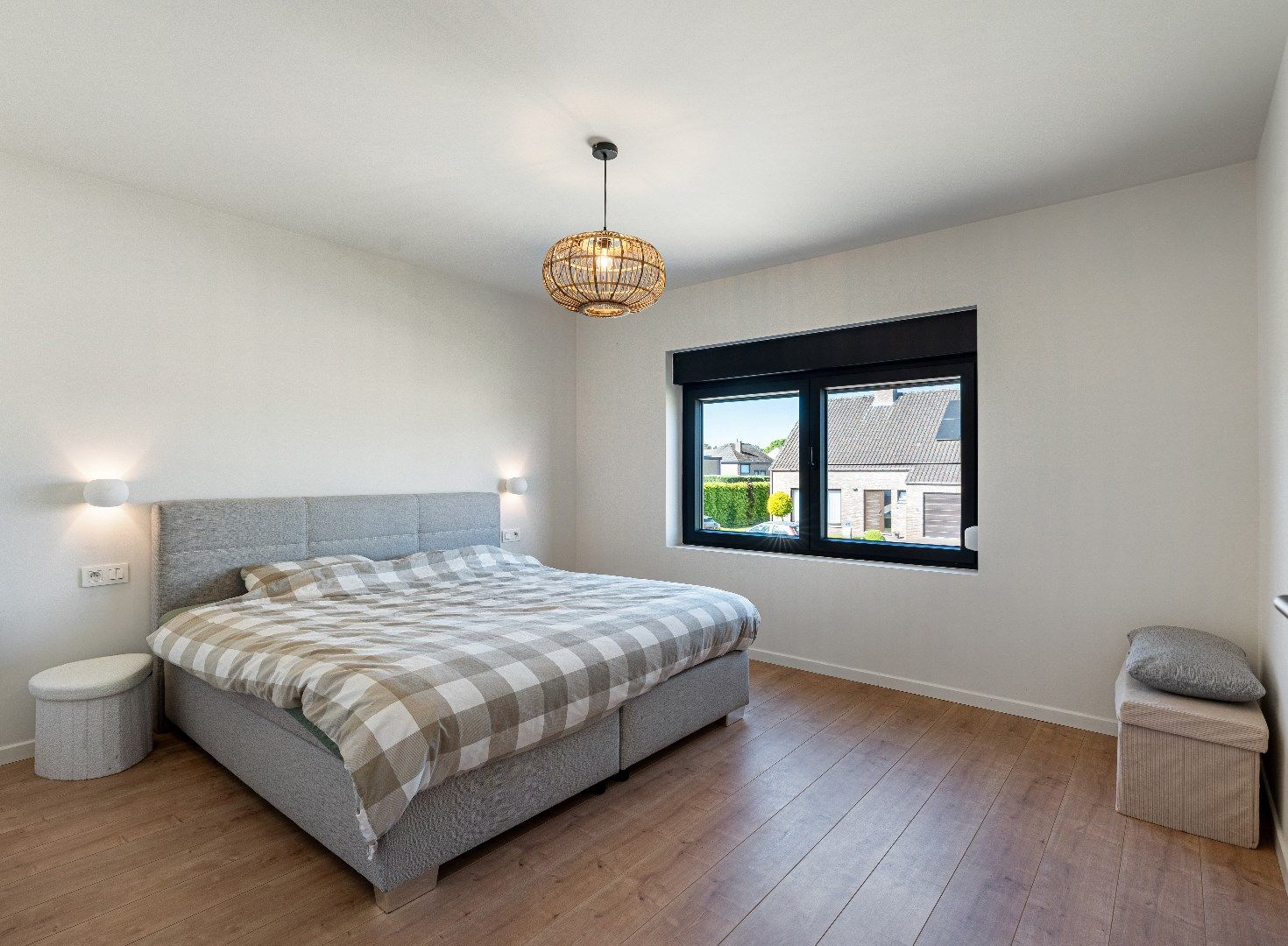 Stijlvolle designwoning met A-label in residentiële woonwijk. foto 31