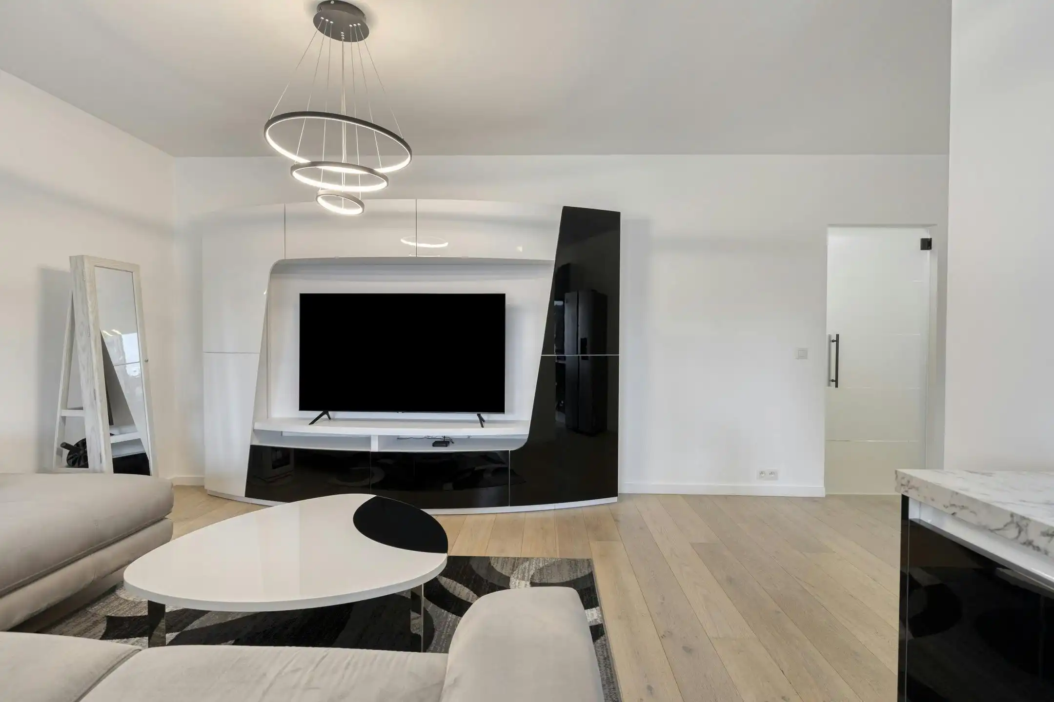 Stijlvol appartement met terras te koop Antwerpen foto 2