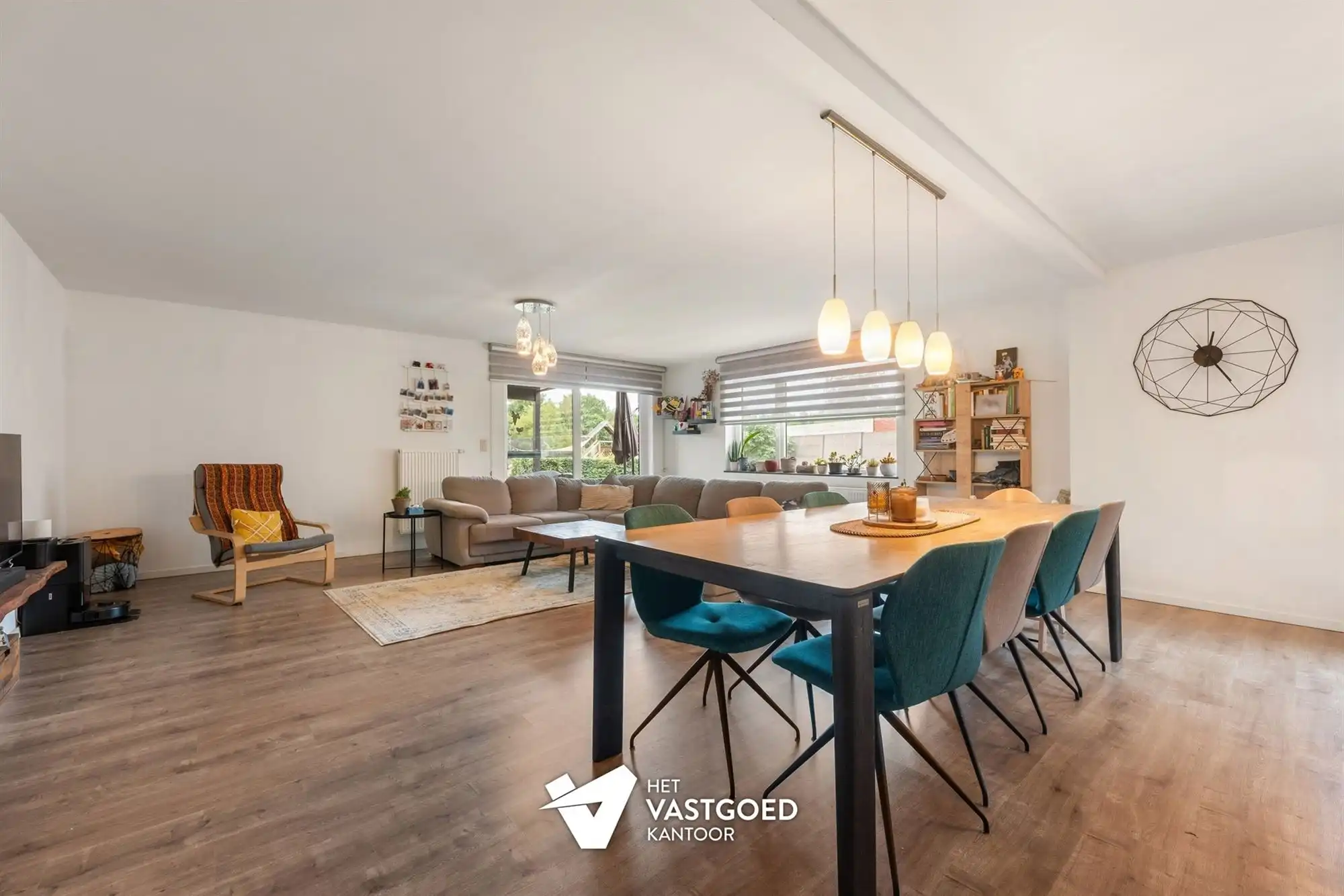 PERFECT ONDERHOUDEN EN ENERGIEZUINIG GELIJKVLOERS APPARTEMENT (165M²) EN TUIN TE BERINGEN foto 3