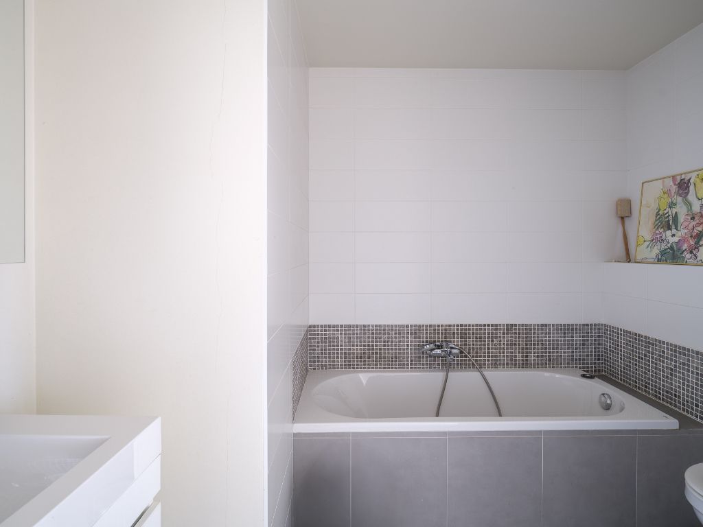 Magnifiek wonen tussen de kruien van de bomen foto 15