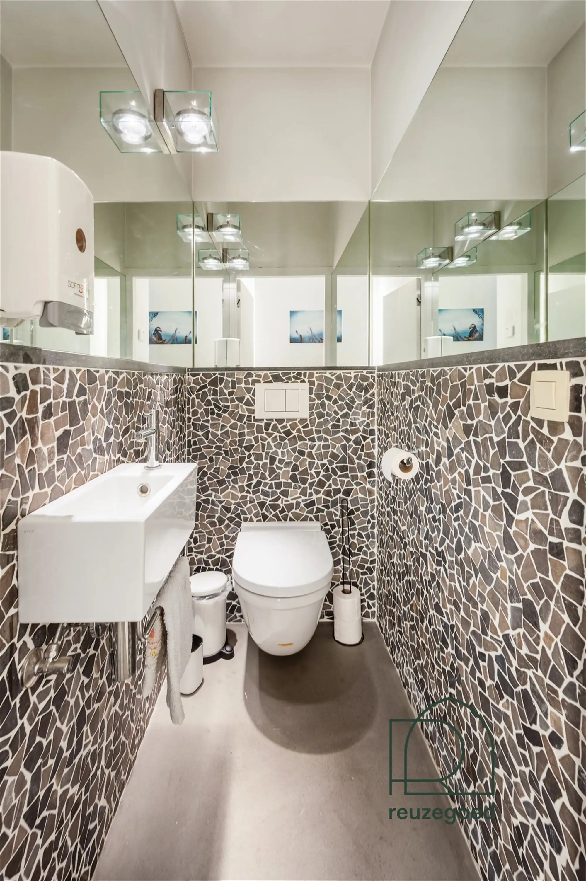 Handelspand met topligging op het Kerkplein van Bonheiden foto 22