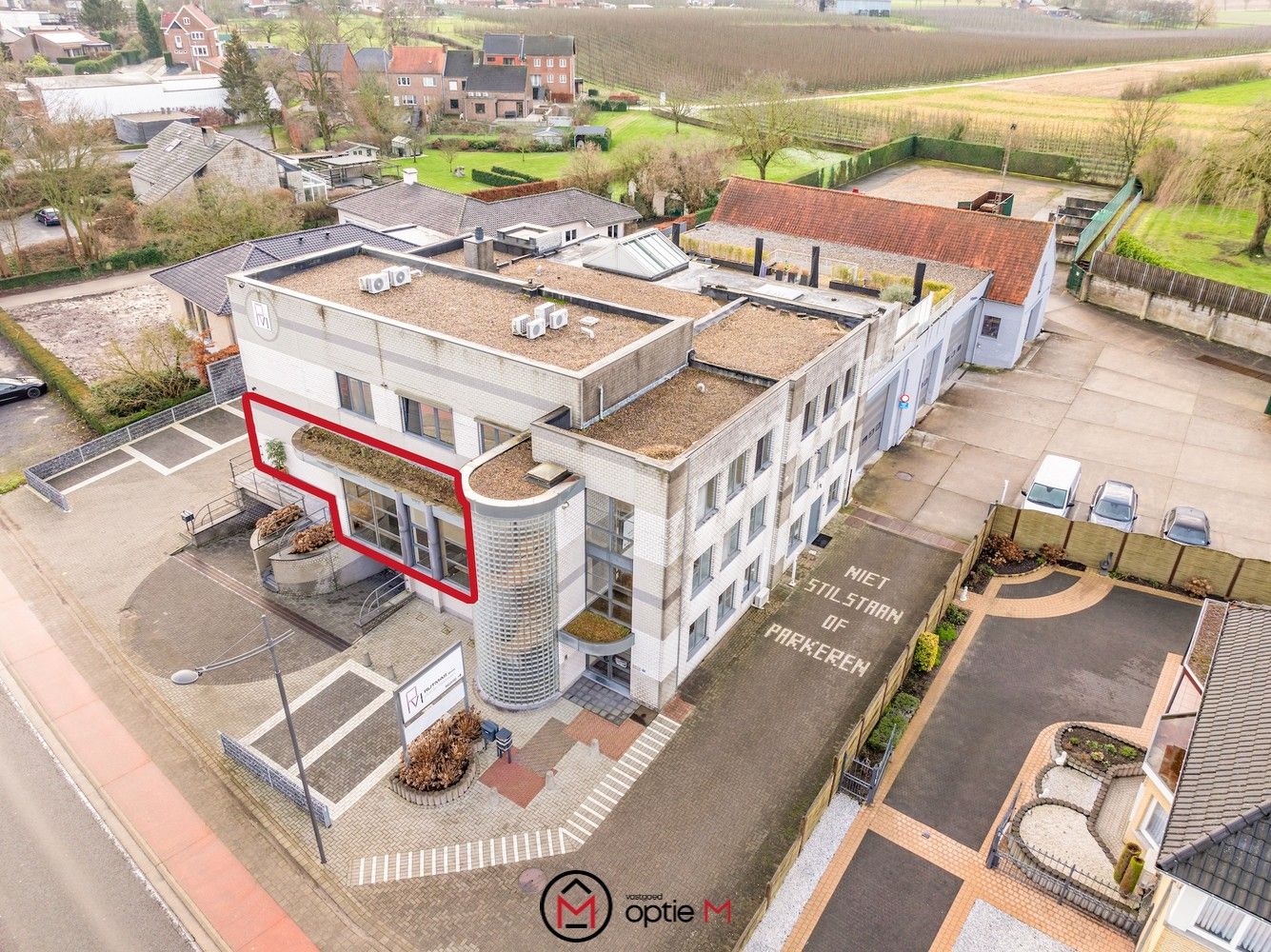 Kantoor met visibliteit in Bilzen foto {{pictureIndex}}