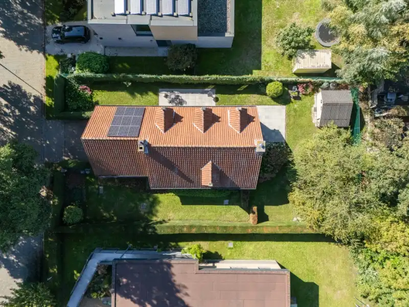 --- NIEUW --- Op te frissen ruime landelijke woning te Mariakerke! foto 24