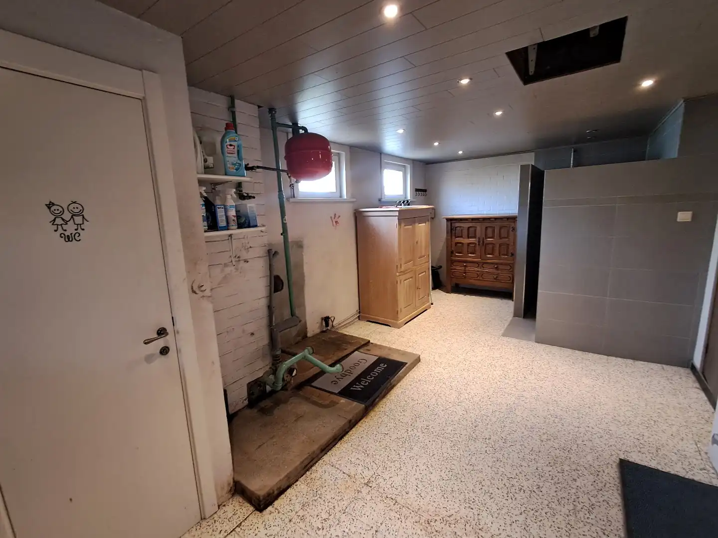 Woning in Sijsele met ruime tuin en grote garage! foto 11