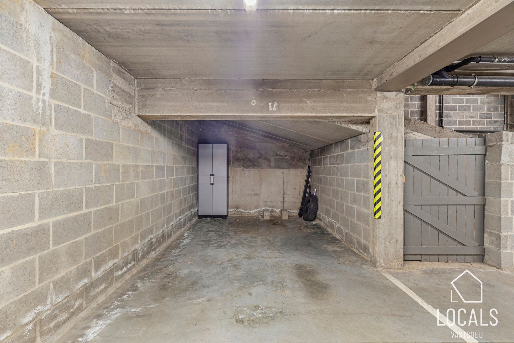 Appartement met staanplaats en 2 slaapkamers in het centrum foto 15