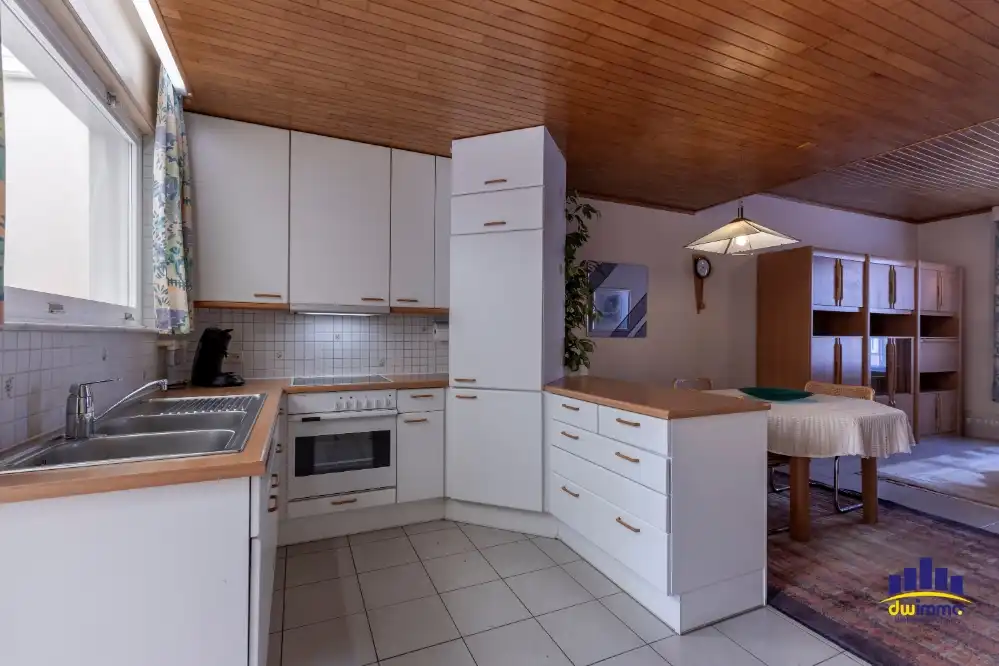Te koop – Te renoveren rijwoning met tuin in hartje Ledeberg foto 6