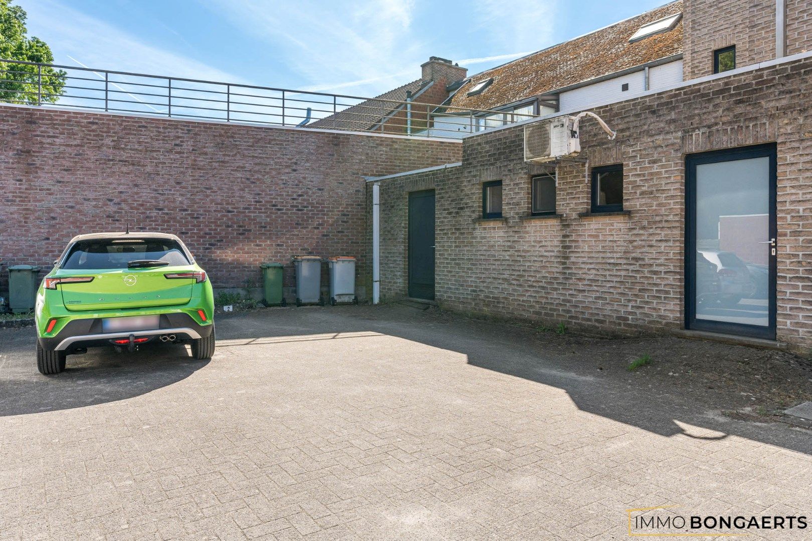 Kantoor-/winkelruimte in het centrum van Opglabbeek foto 17