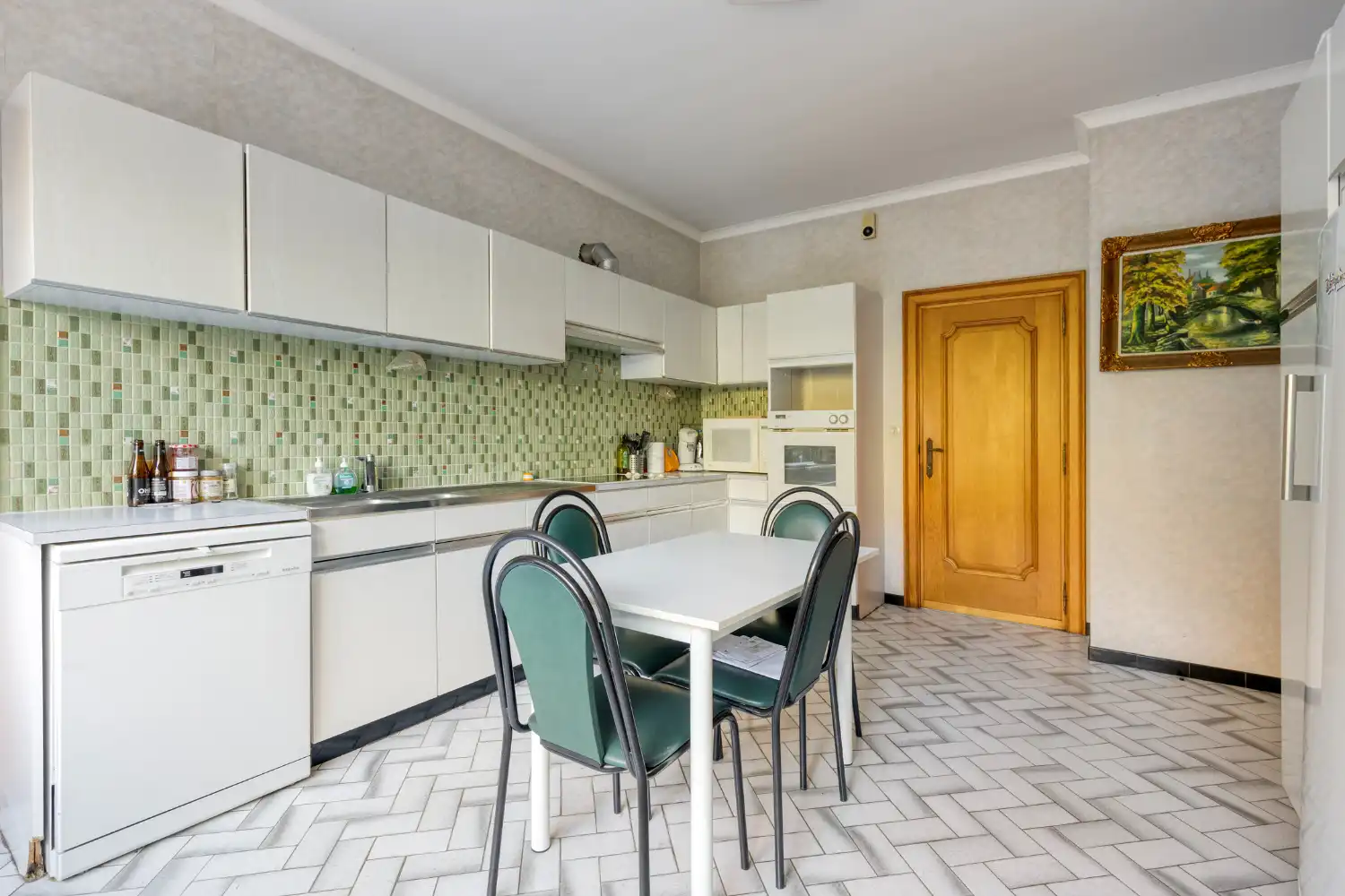 Uniek perceel met villa, loods en uitbreidingsmogelijkheiden foto 17